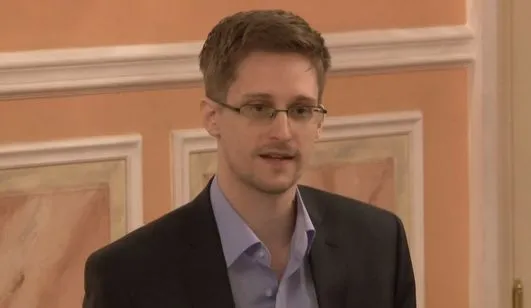 het europees parlement laat snowden vall