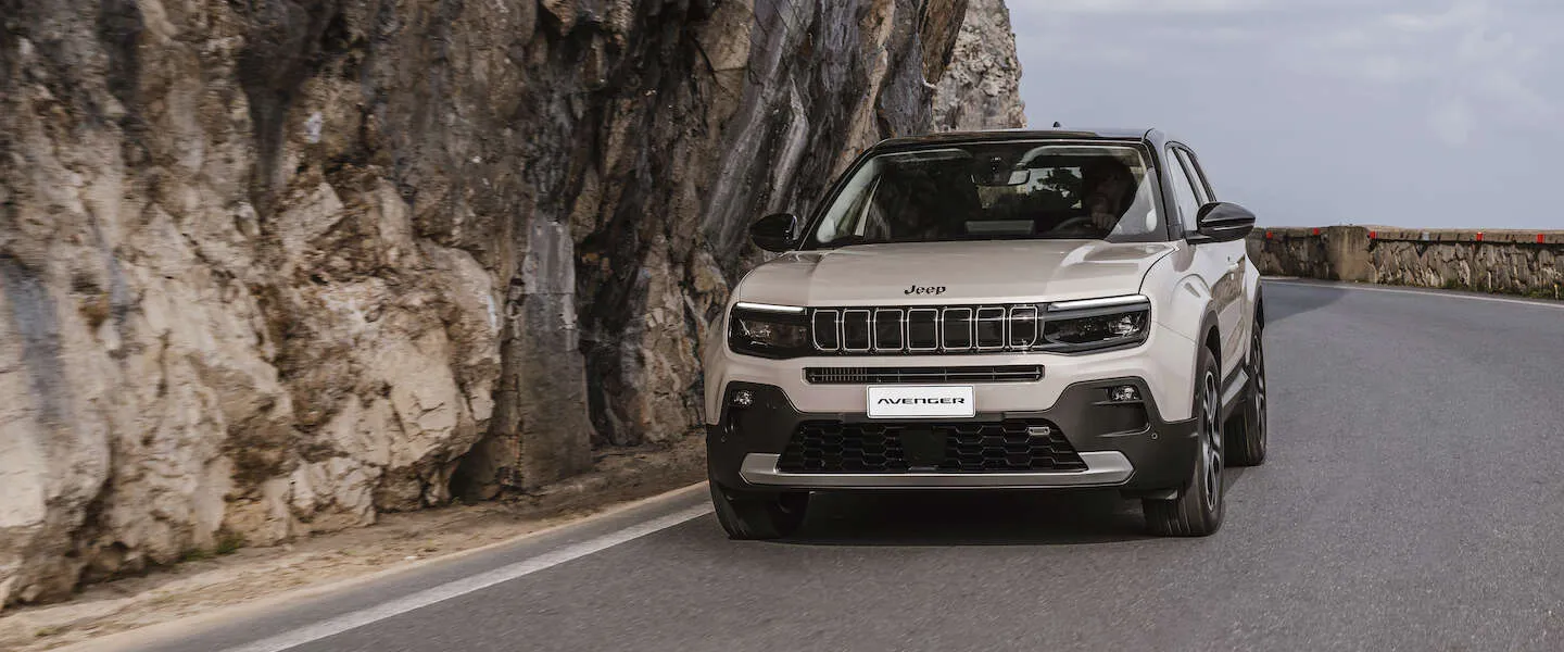 jeep avenger hybrid