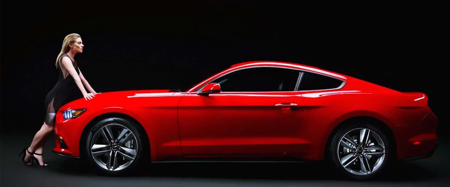 sienna miller ford mustang 2015
