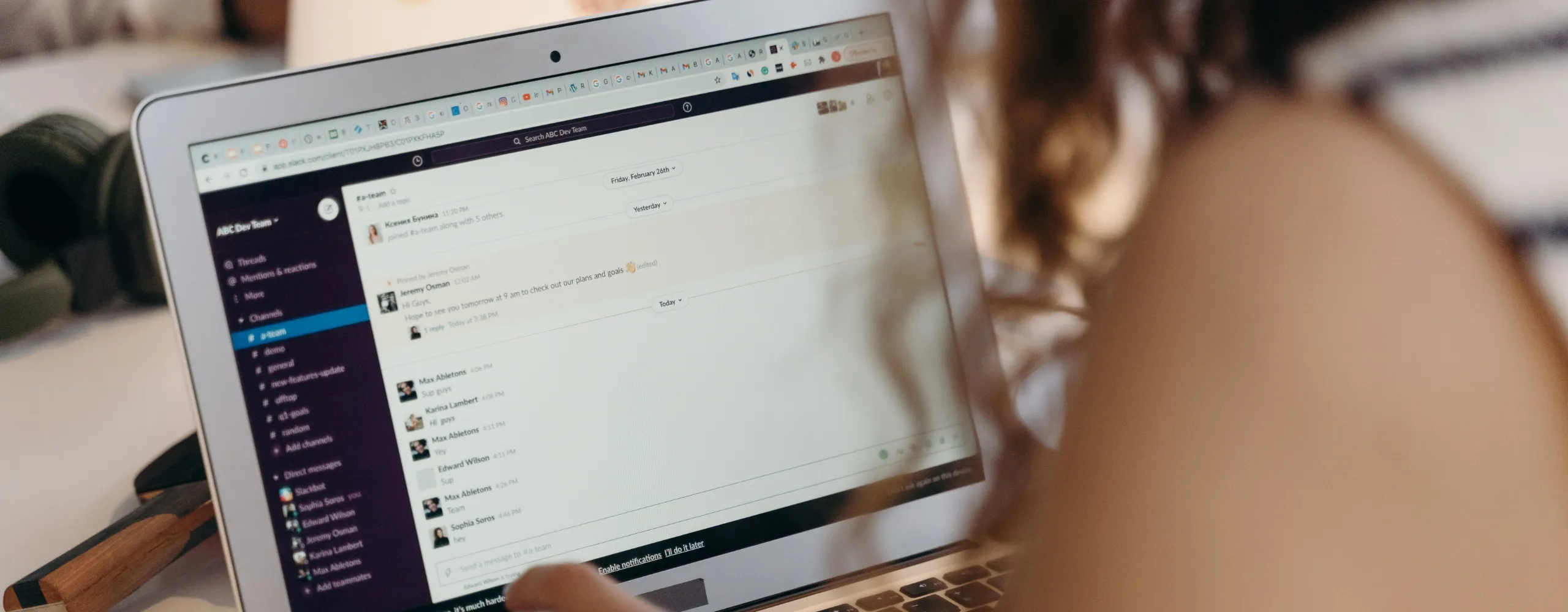 Zoeken in Slack wordt eindelijk beter door AI-Slackbot