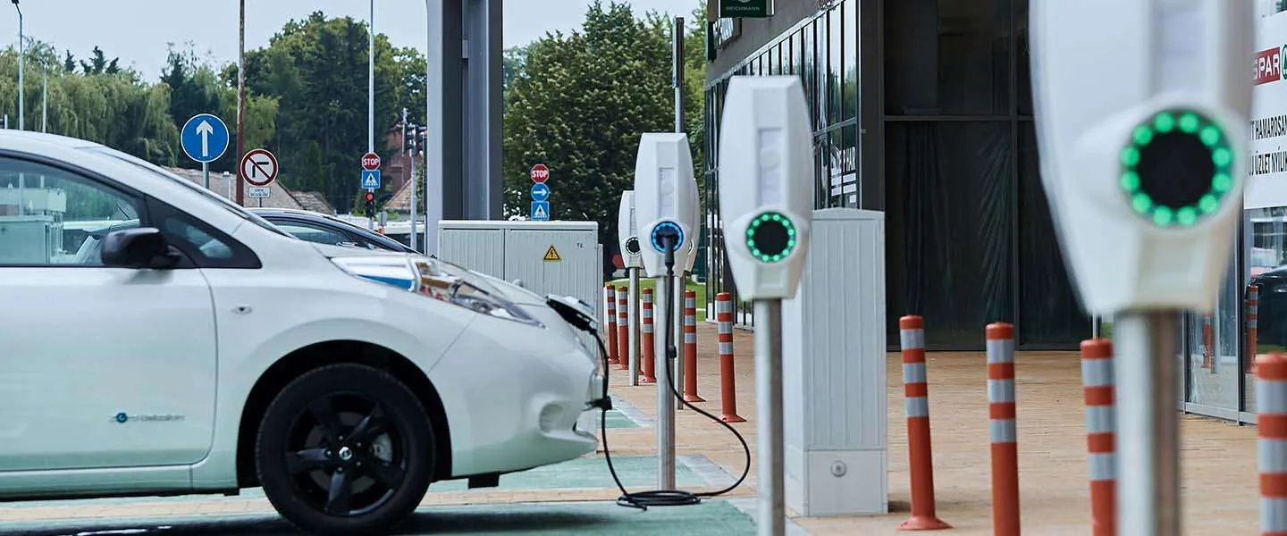 ​Slim omgaan met laden onderweg