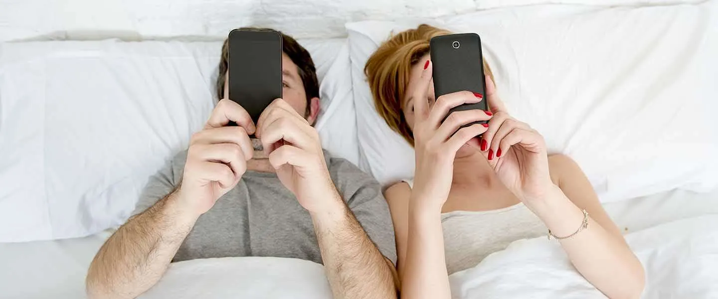 smartphone gebruik in bed