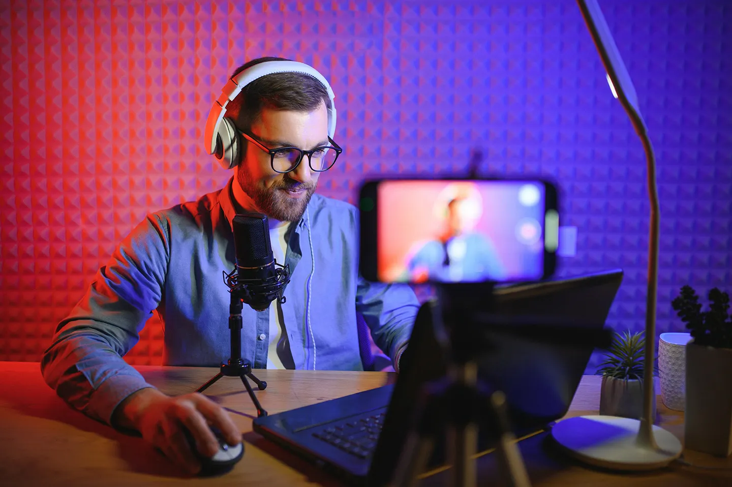 Veel computer-influencers zijn weinig meer dan pseudo-experts