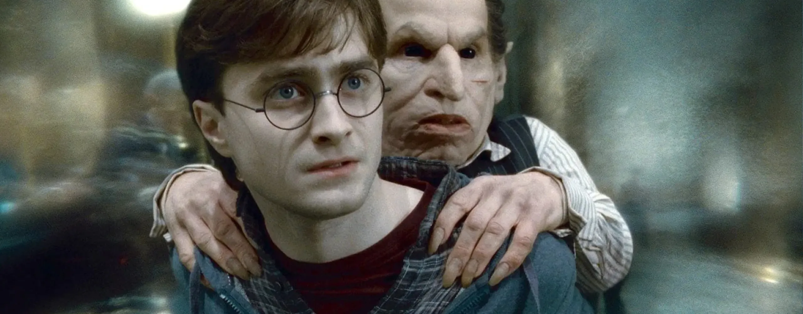 Filmicoon Warwick Davis is terug in de Harry Potter-serie