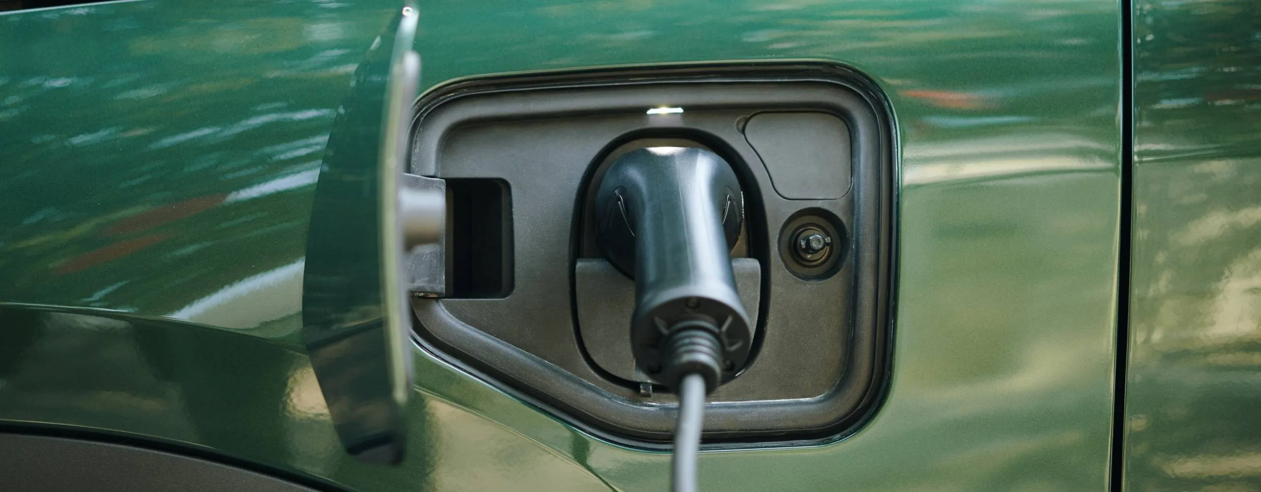 Aantal laadpalen in Nederland is enorm gestegen: zoveel zijn er nu