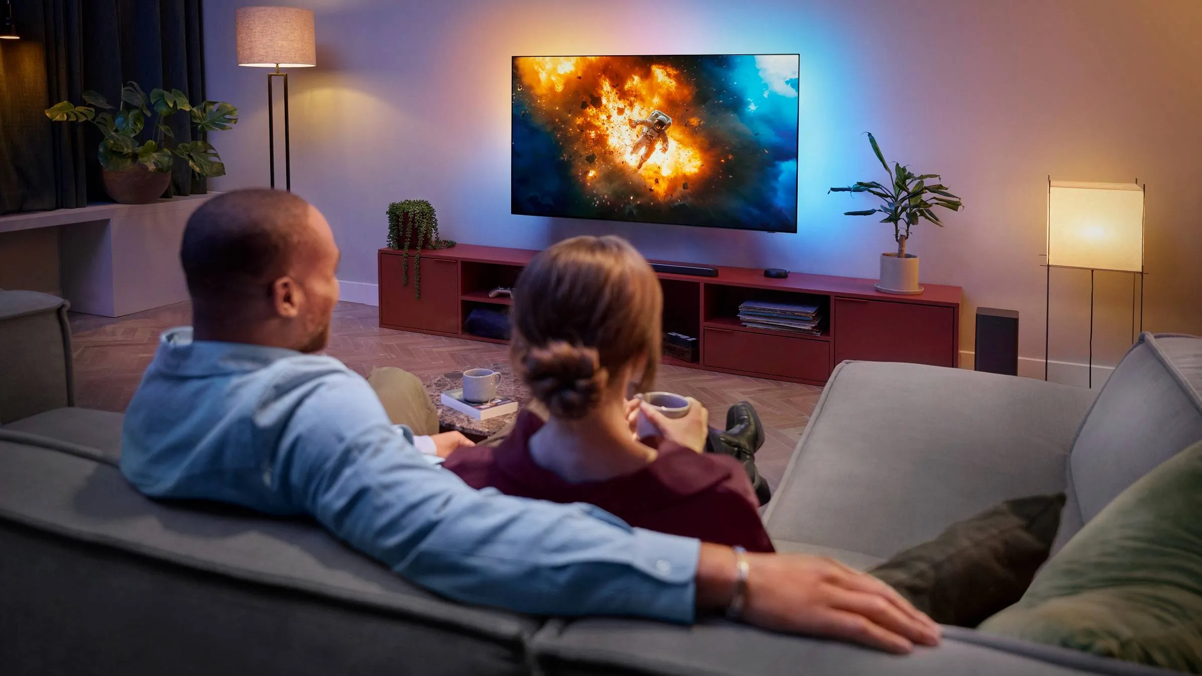Philips-OLED-Ambilight-TV-Dolby-Vision-2
