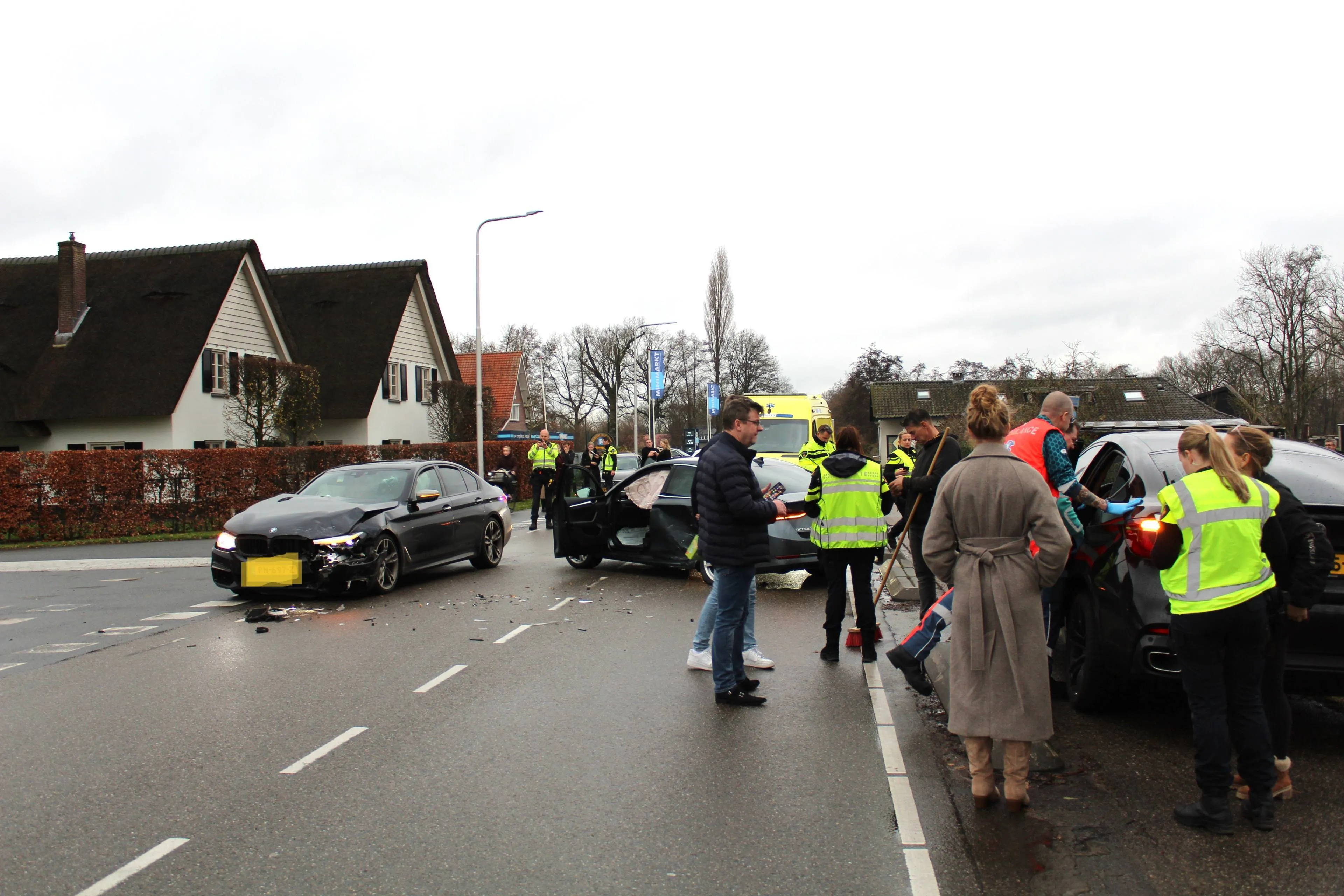 Ongeval Barneveldseweg Lunteren 8 dece.25 © Ede.nieuws.nl