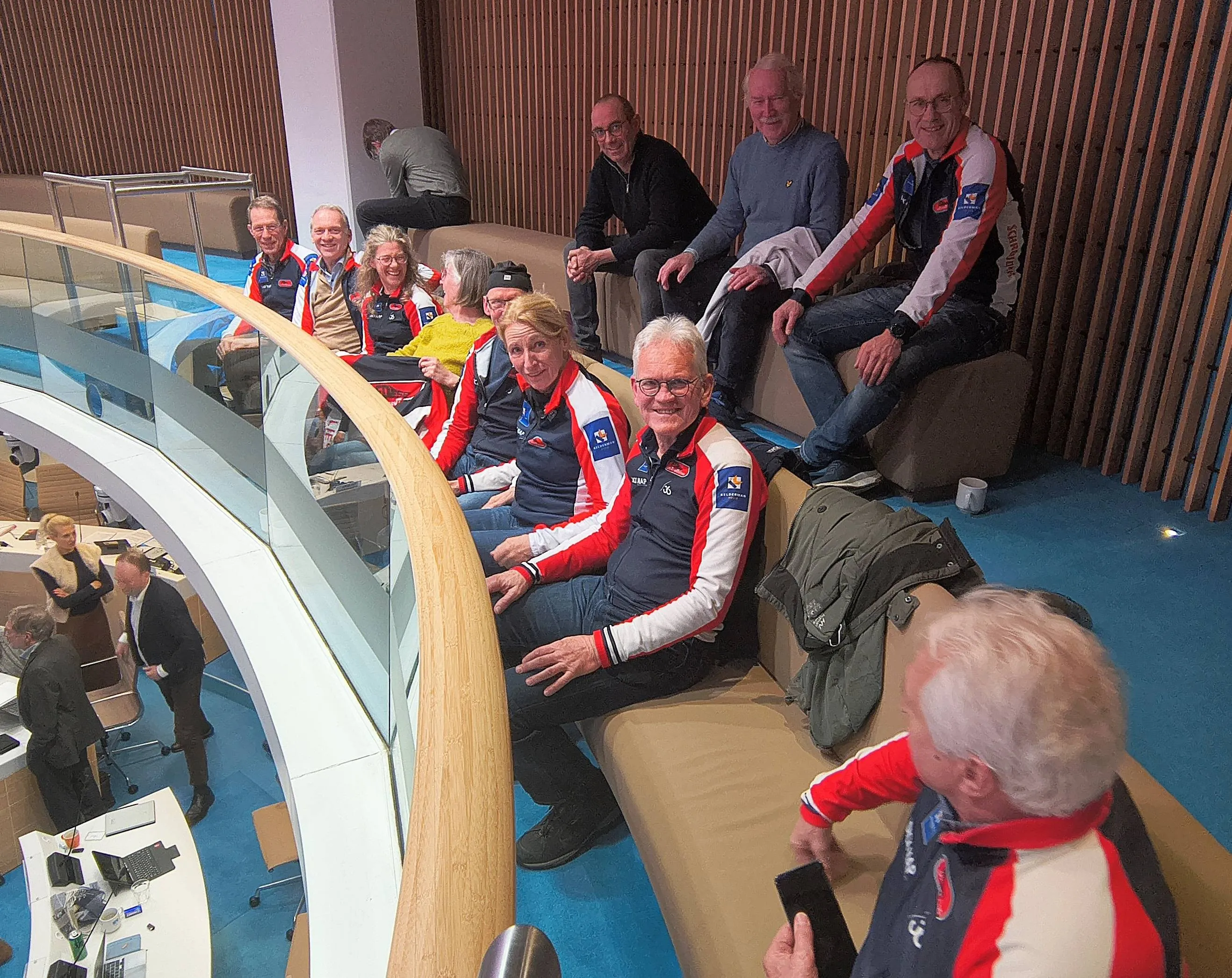 publieke tribune tunnelijsbaan 20260212