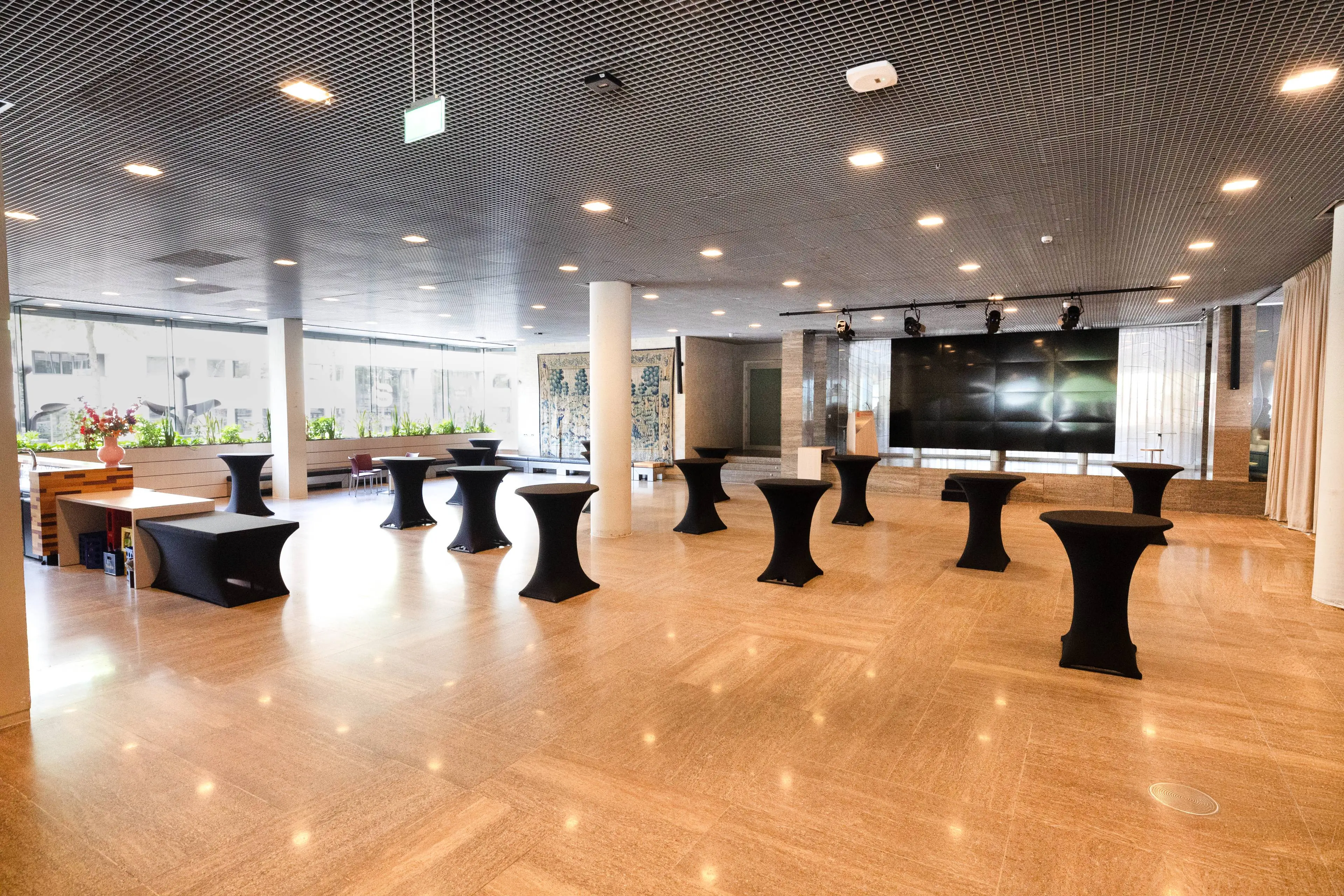 770231-074 Hal van 100 Stadhuis