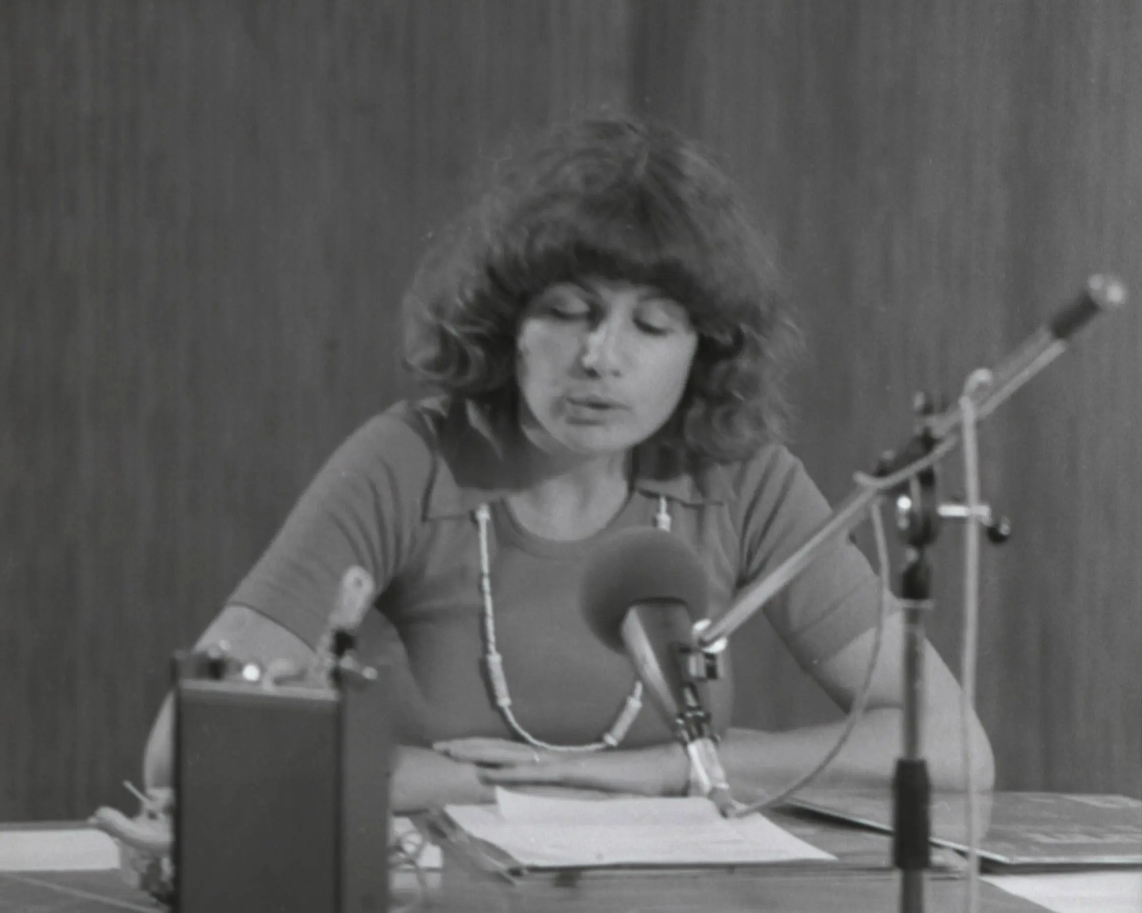 1976ElsvanEssenopeningradio