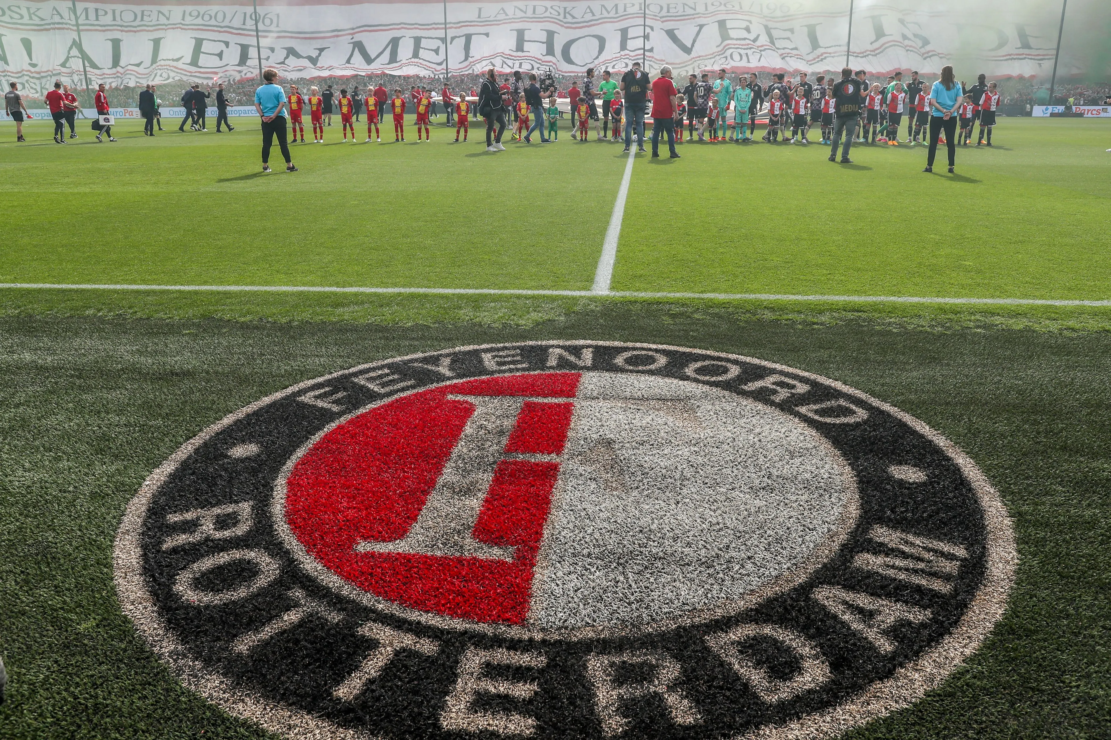 Feyenoord brengt eerste bod uit op Argentijnse spits, hoofdlijnen akkoord