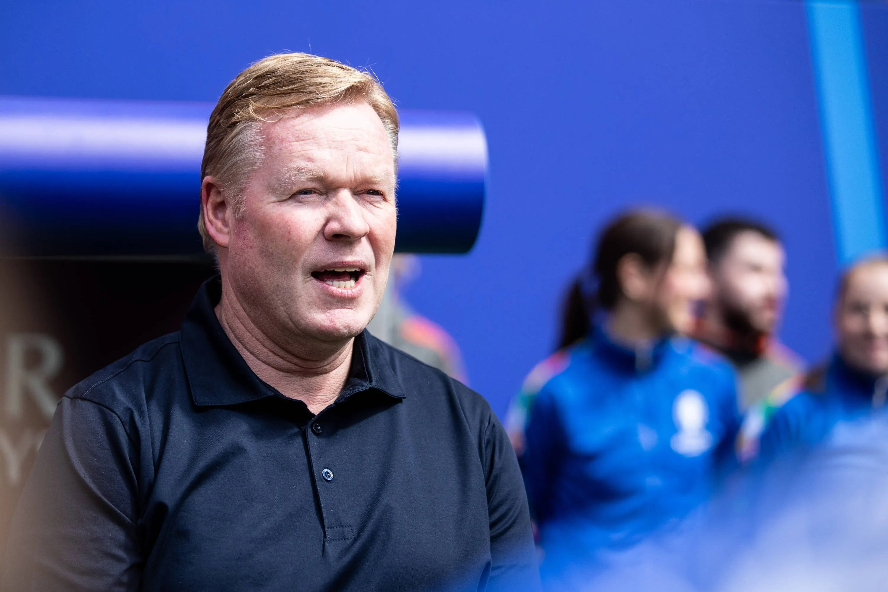 In beeld: Poolse media boos op Koeman om bizarre reden