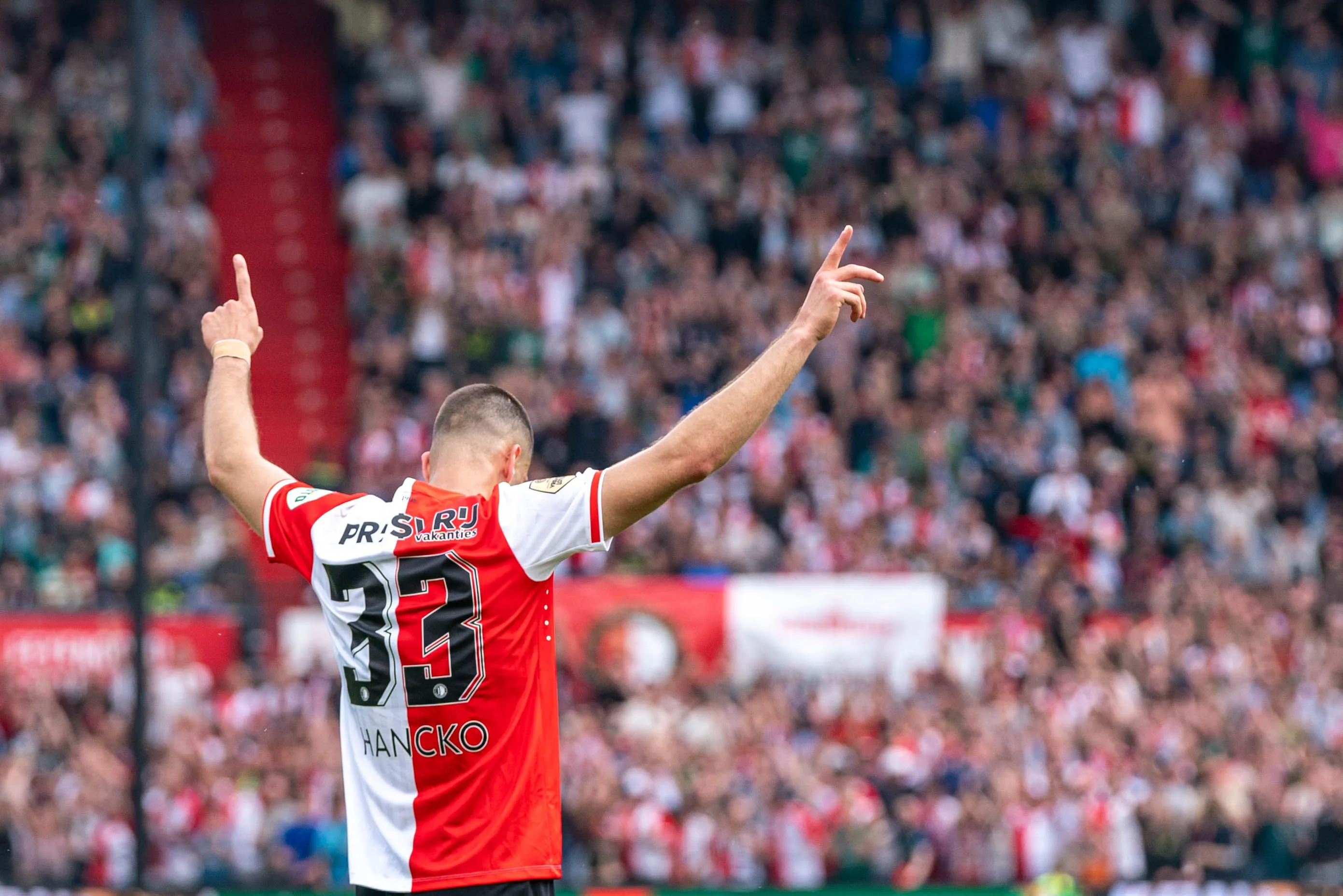 Feyenoord schuift miljoenenbod op Hancko van tafel