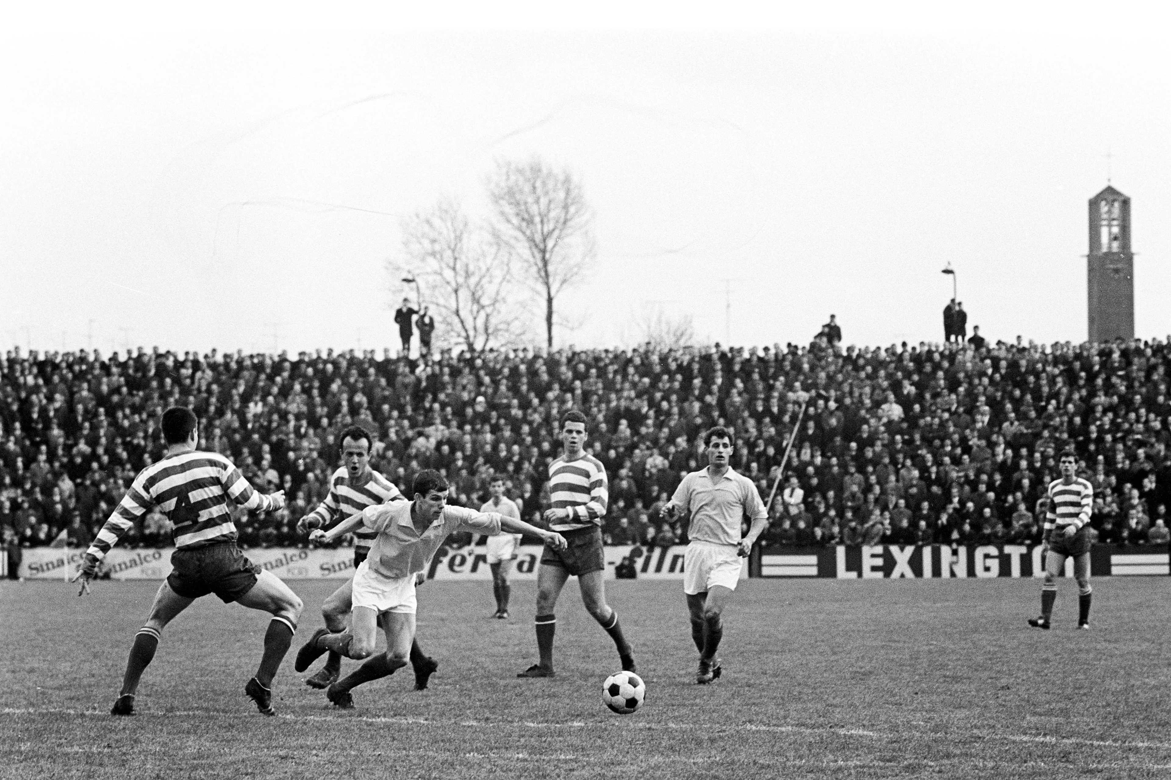 Fortuna Sittard eert clubicoon op bijzondere wijze met uitvaart in eigen stadion
