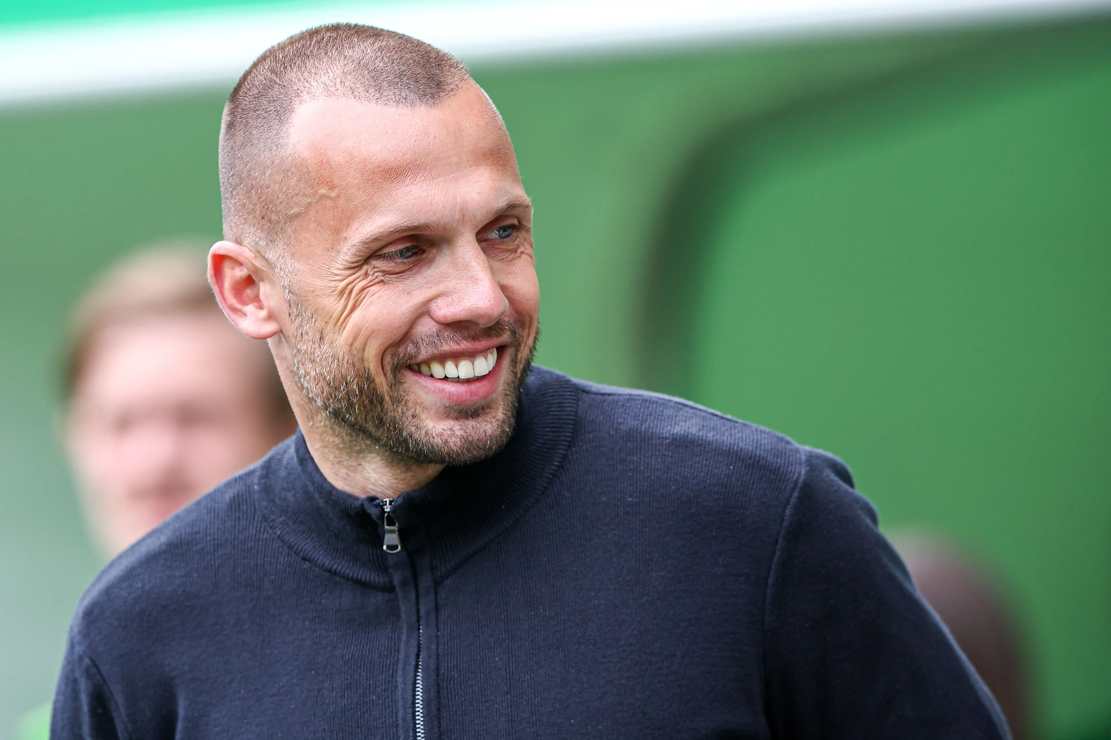 Officieel: Heitinga versterkt staf van Slot bij Liverpool