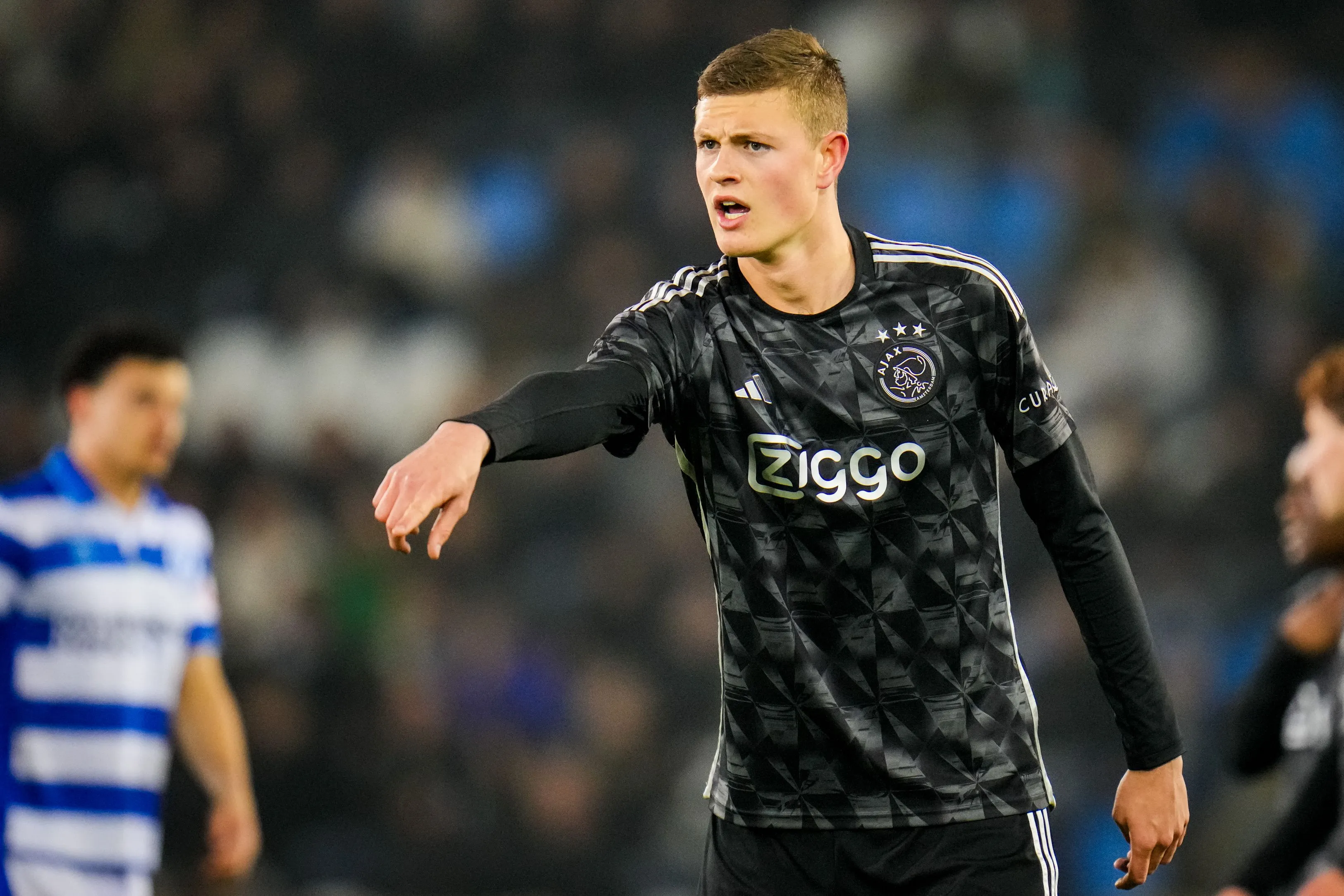 Ajax legt focus op verlengen contract jeugdtalent na sterke voorbereiding