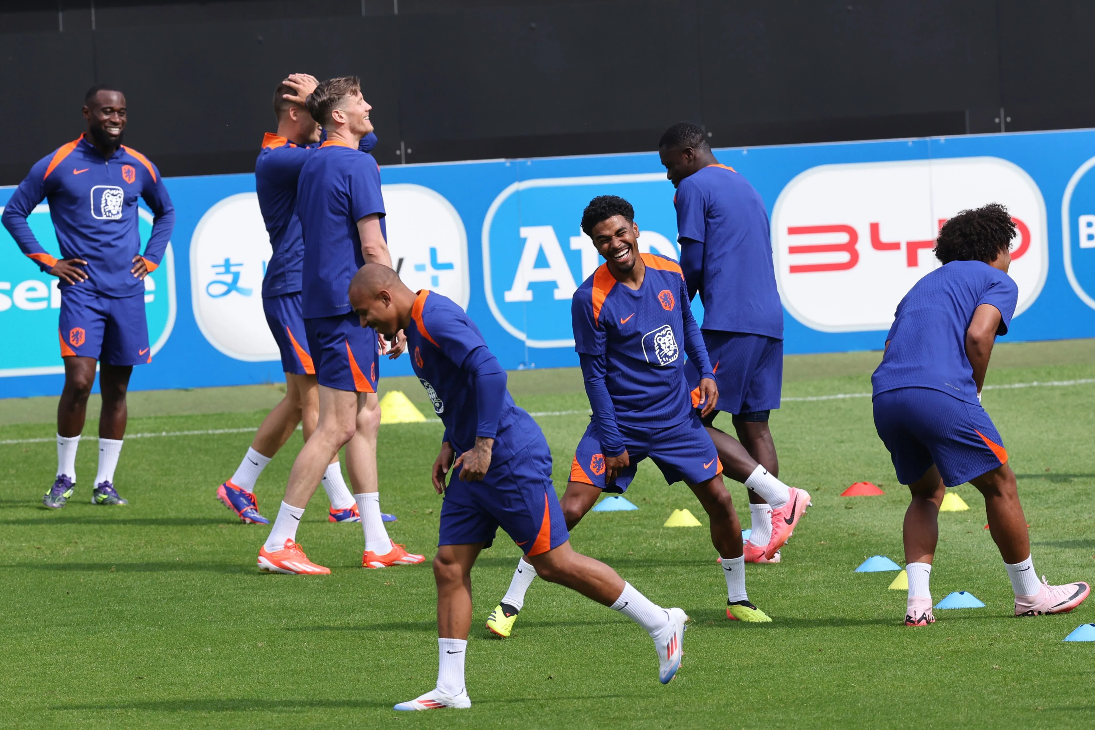 Ziekte bij Oranje, speler reist niet mee naar Berlijn