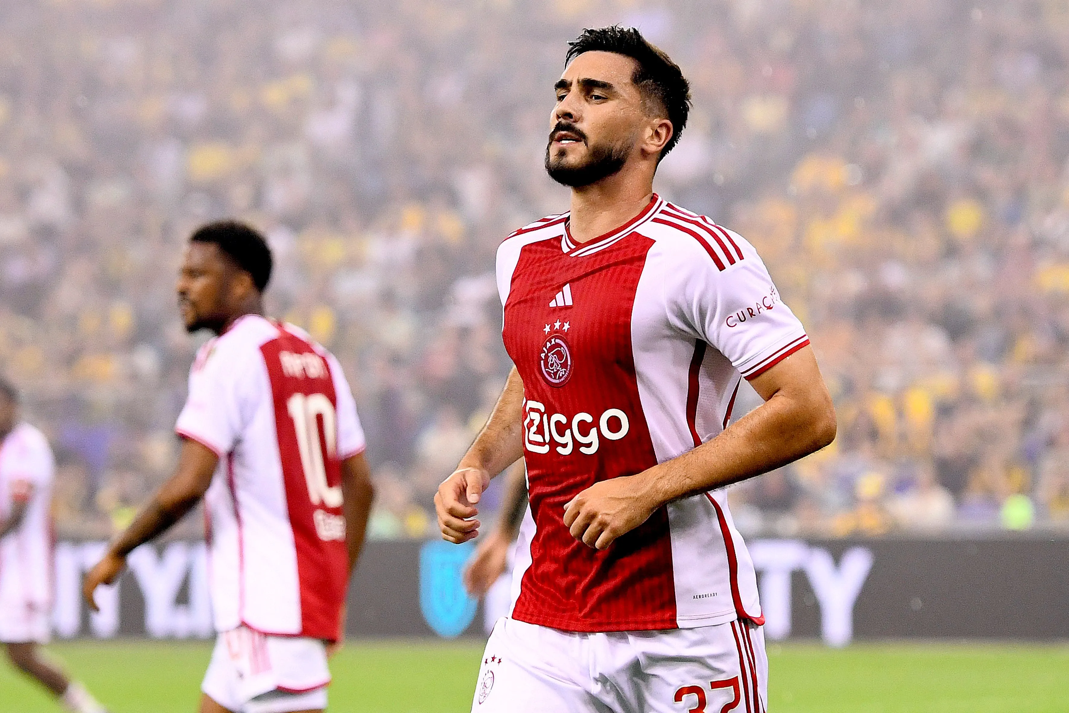 Duitse transferinteresse in Ajax-verdediger Sutalo