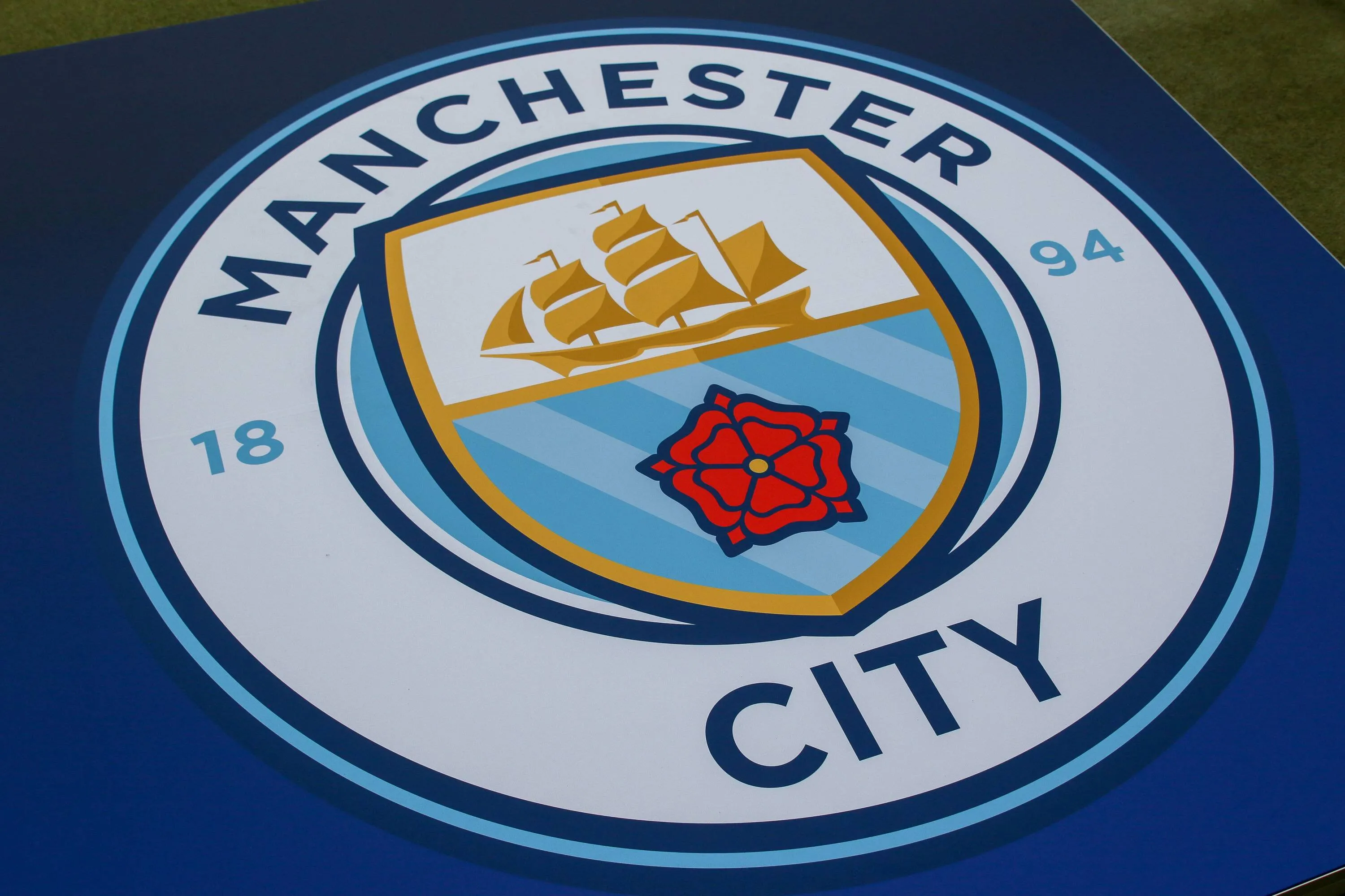 Man City binnenkort naar rechtbank voor 115 aanklachten: 'Tijd voor opheldering'