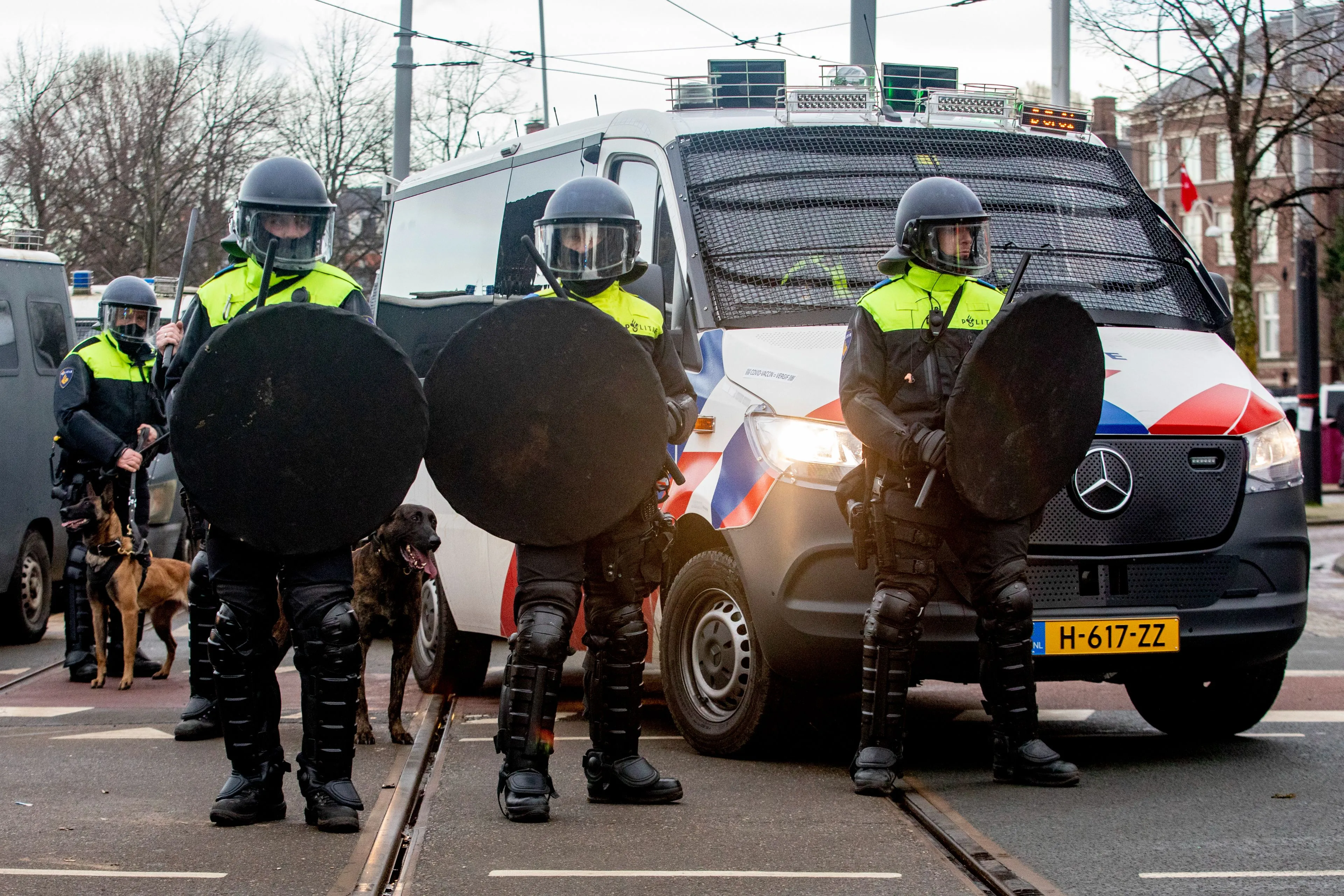 Geen politie aanwezig bij Klassieker, agenten voeren actie voor vroegpensioen