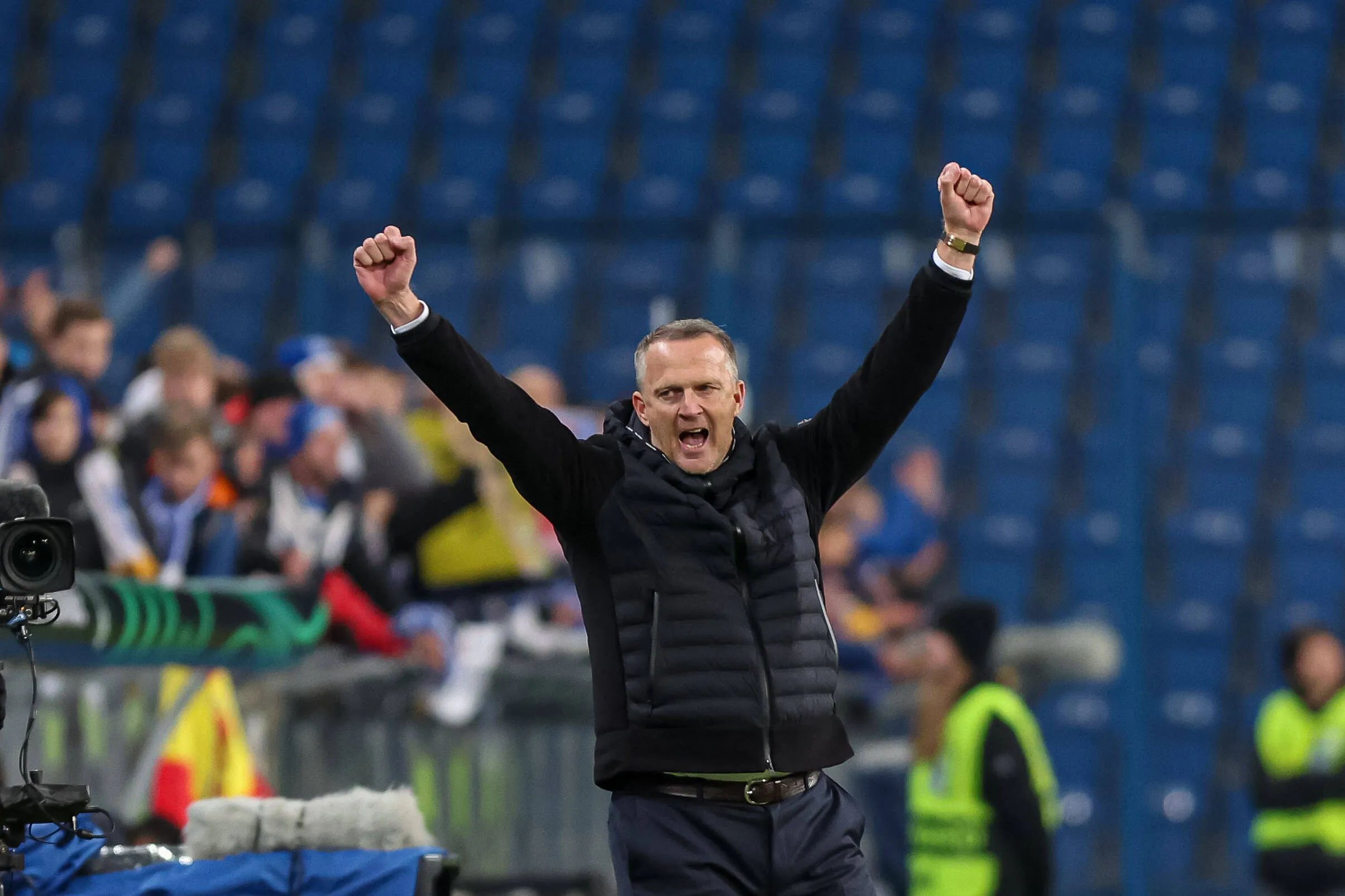 Vitesse in feeststemming ondanks verlies tegen Telstar