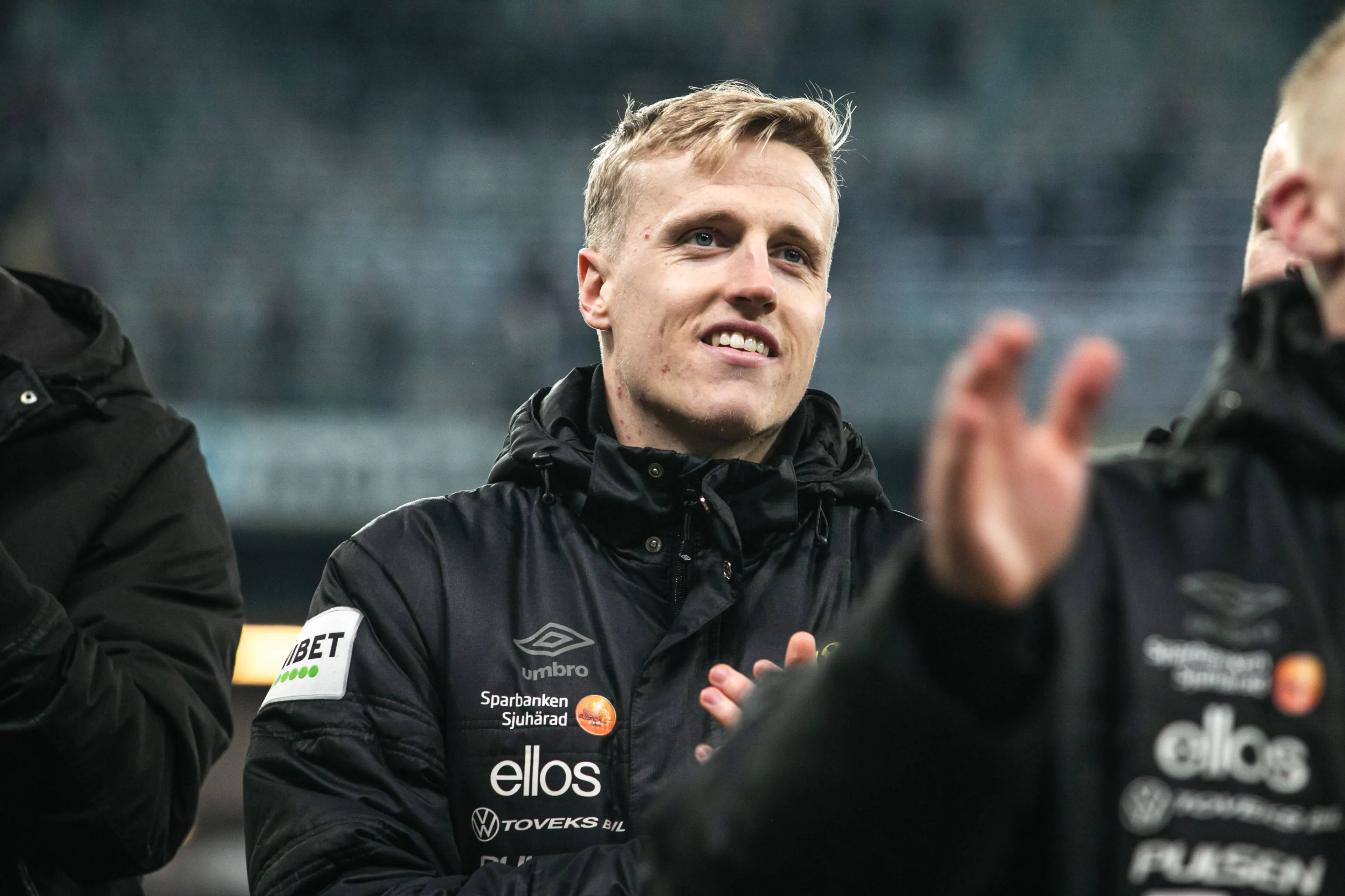 FC Utrecht maakt snel geld: Deense aanvaller vertrekt na half jaar alweer naar Engeland