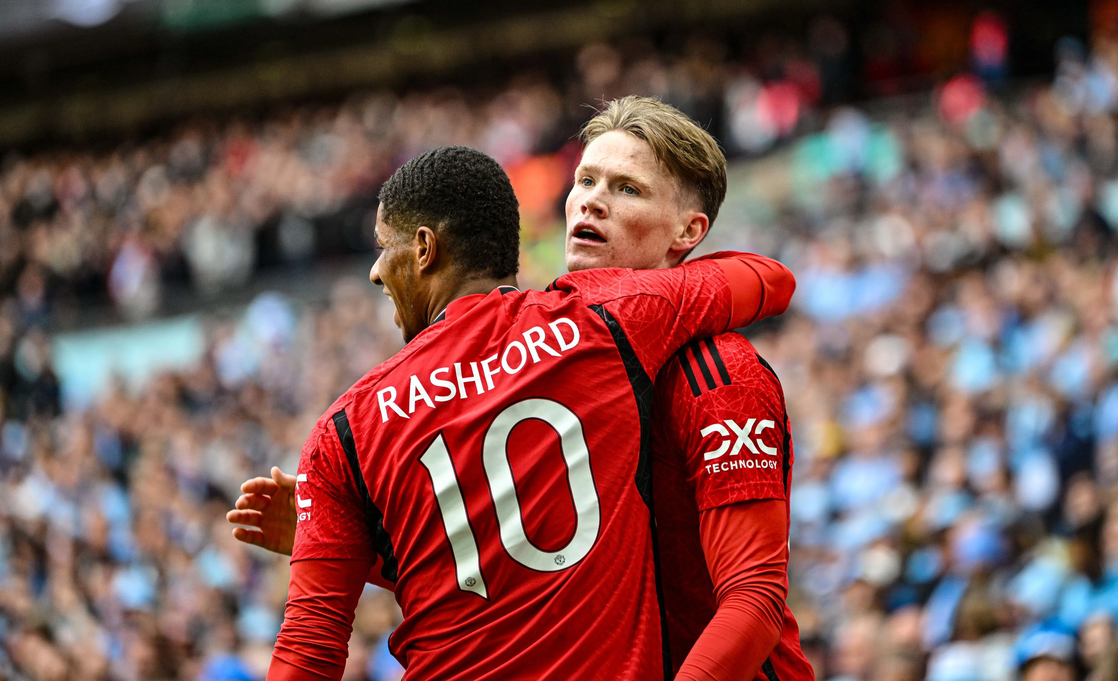 Man United neemt afscheid van kind van de club, Napoli betaalt tientallen miljoenen