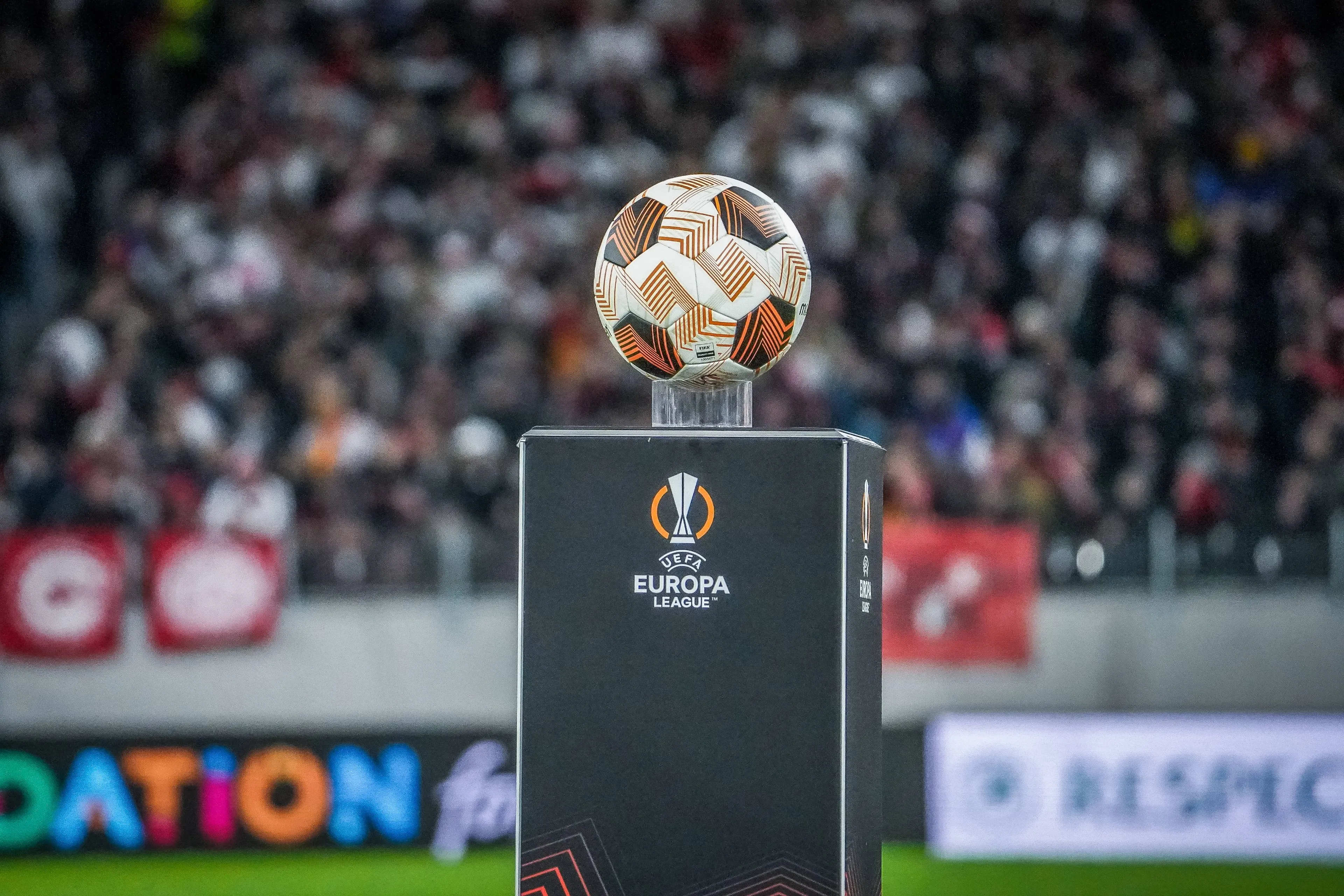 Europa League-loting bekend, zware kluif voor AZ en Twente