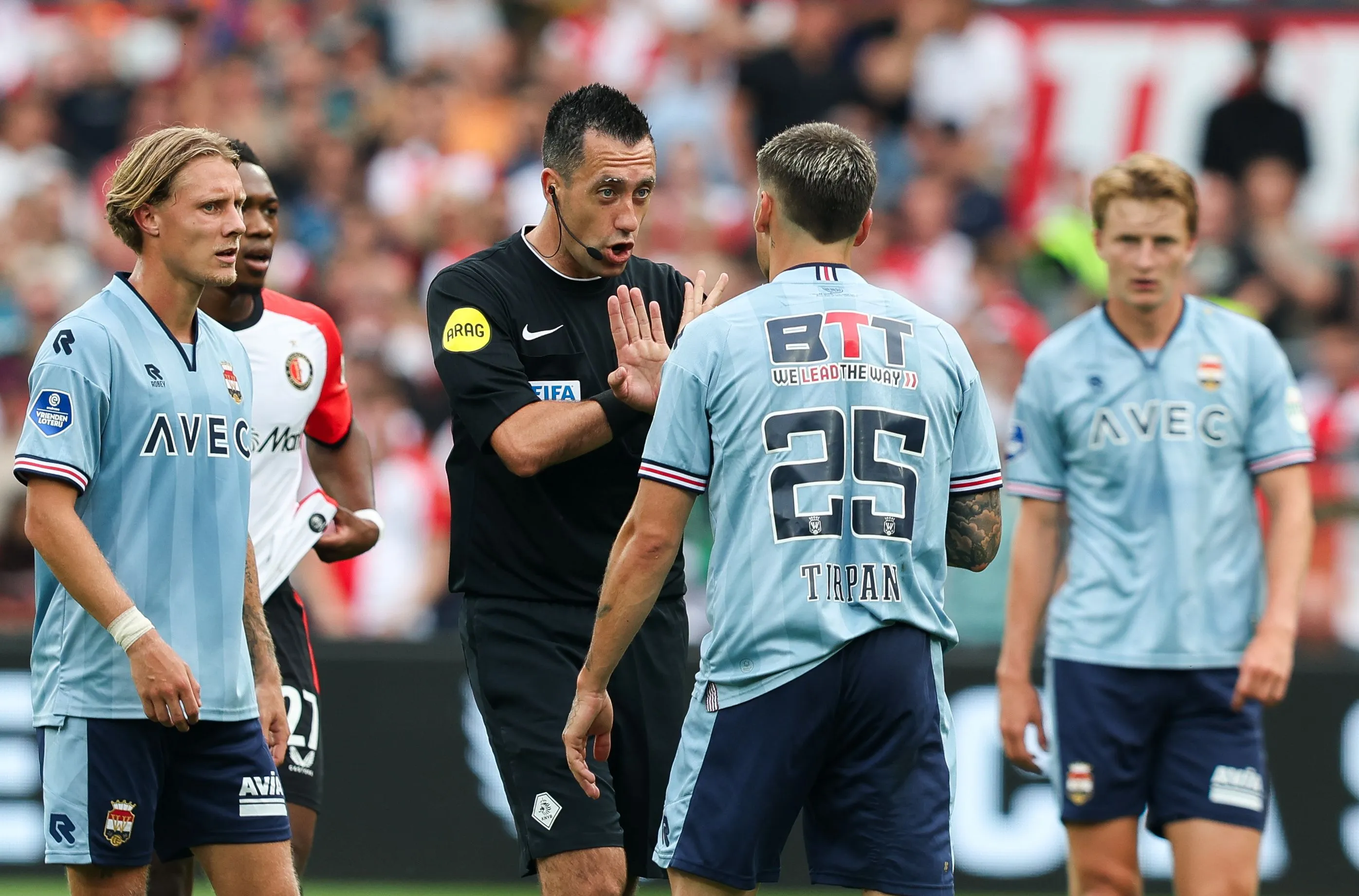 KNVB geeft toe: VAR was tijdens tweede helft van Feyenoord kapot