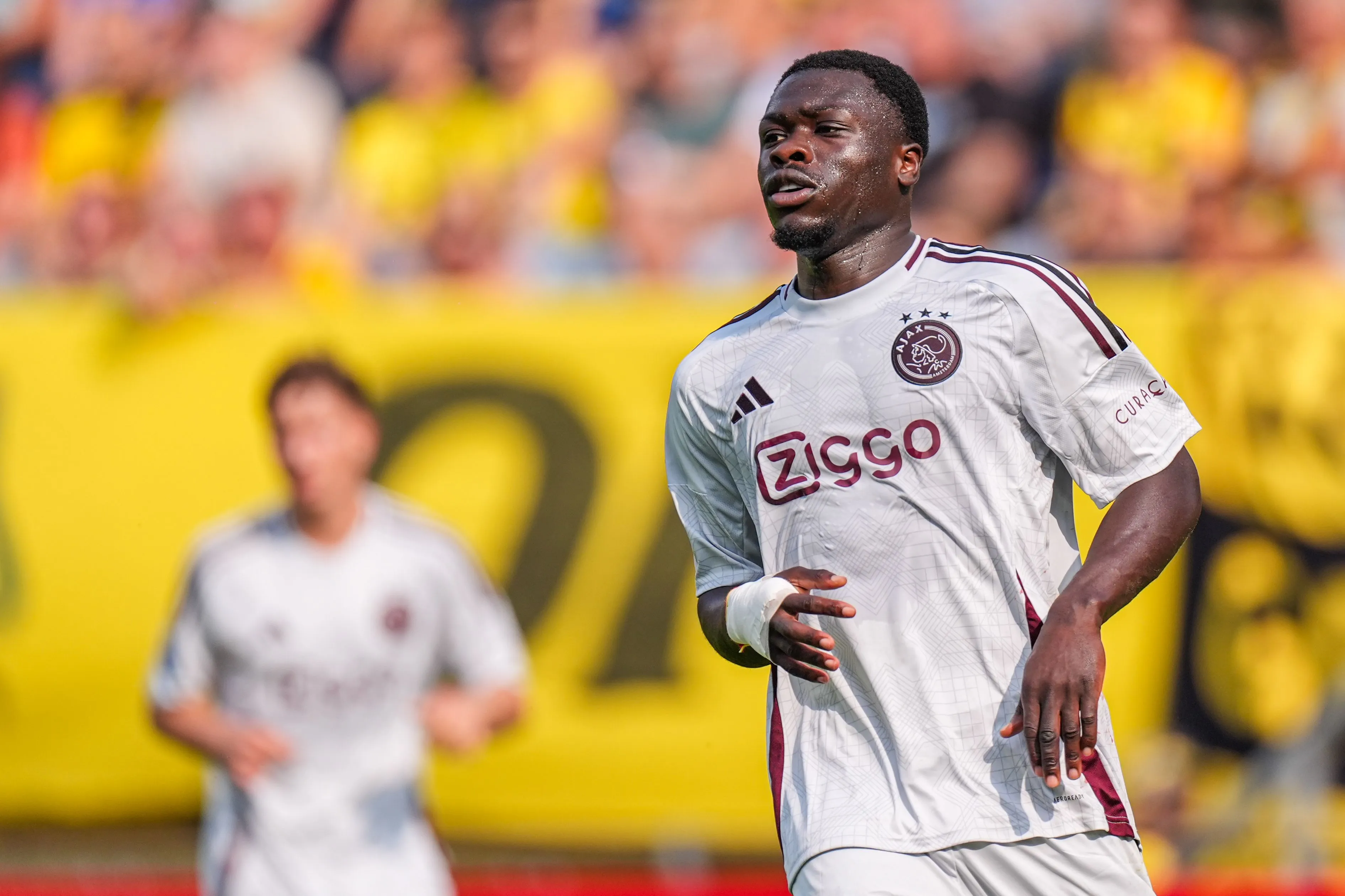 Flinke twist: Brobbey mogelijk vervanger van Gimenez in Engelse transfersoap