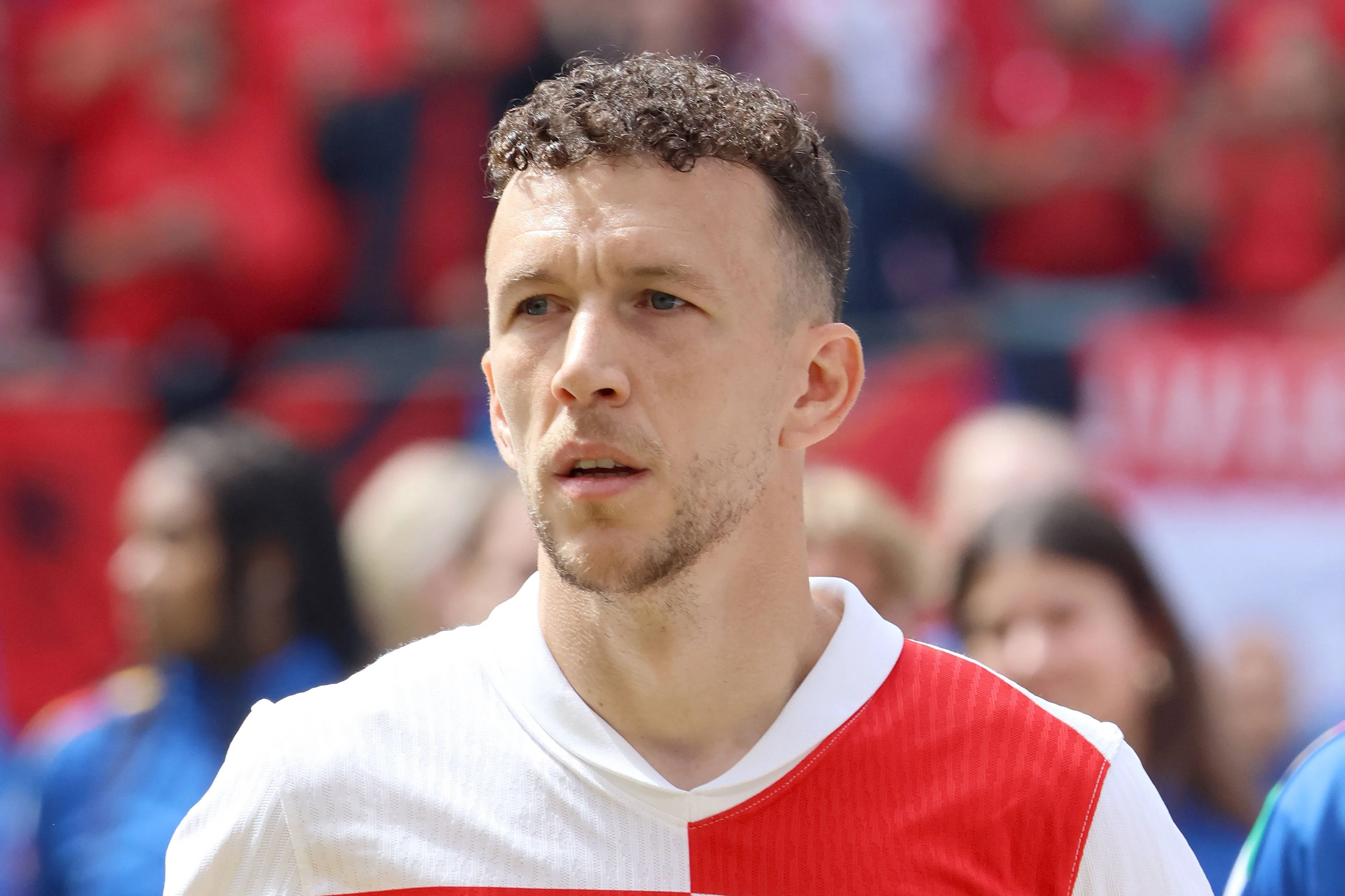 Officieel: PSV kondigt komst Perisic aan