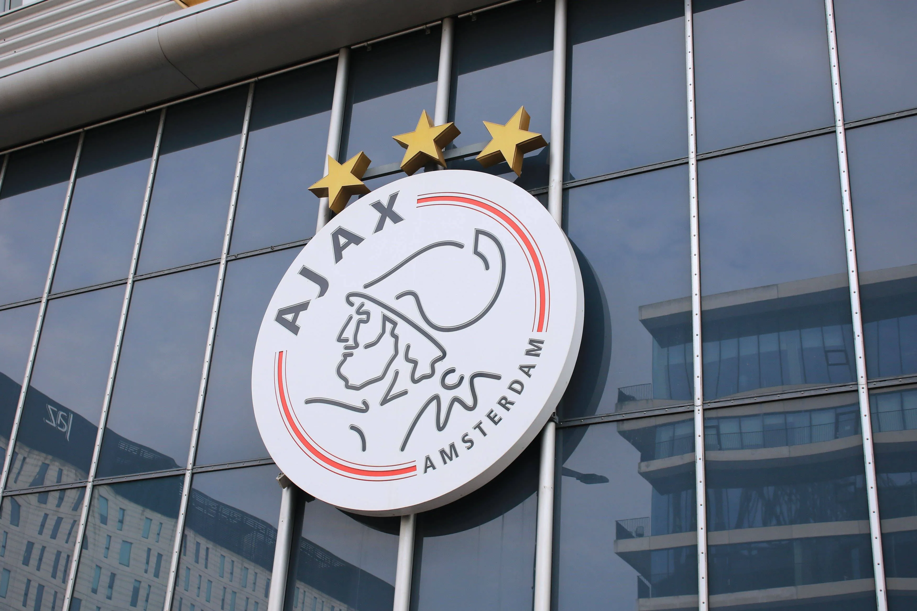 Wél politie aanwezig bij Ajax-protest op Leidseplein