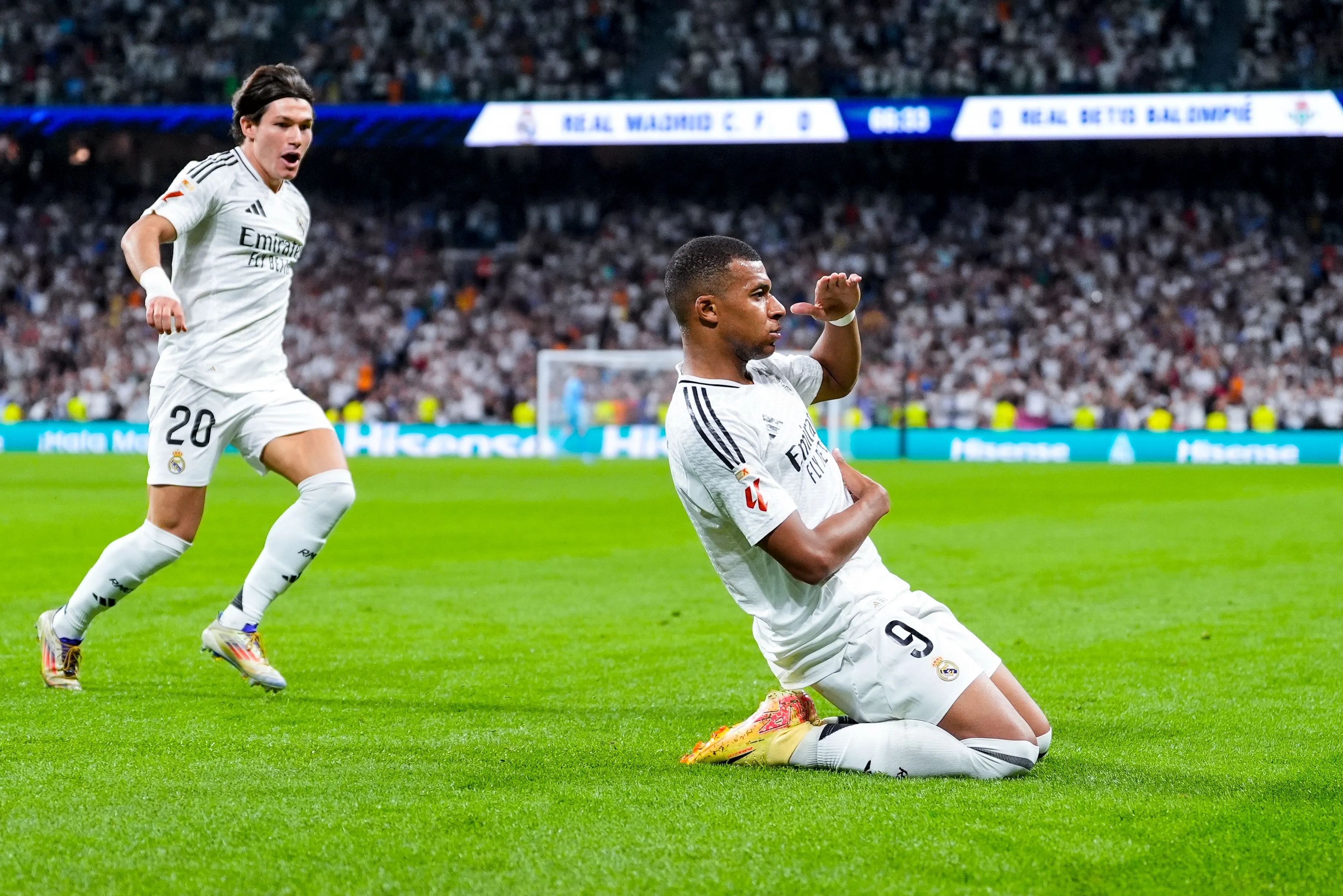 Mbappé na vier wedstrijden voor het eerst trefzeker in Spanje: 'Snap kritiek wel'