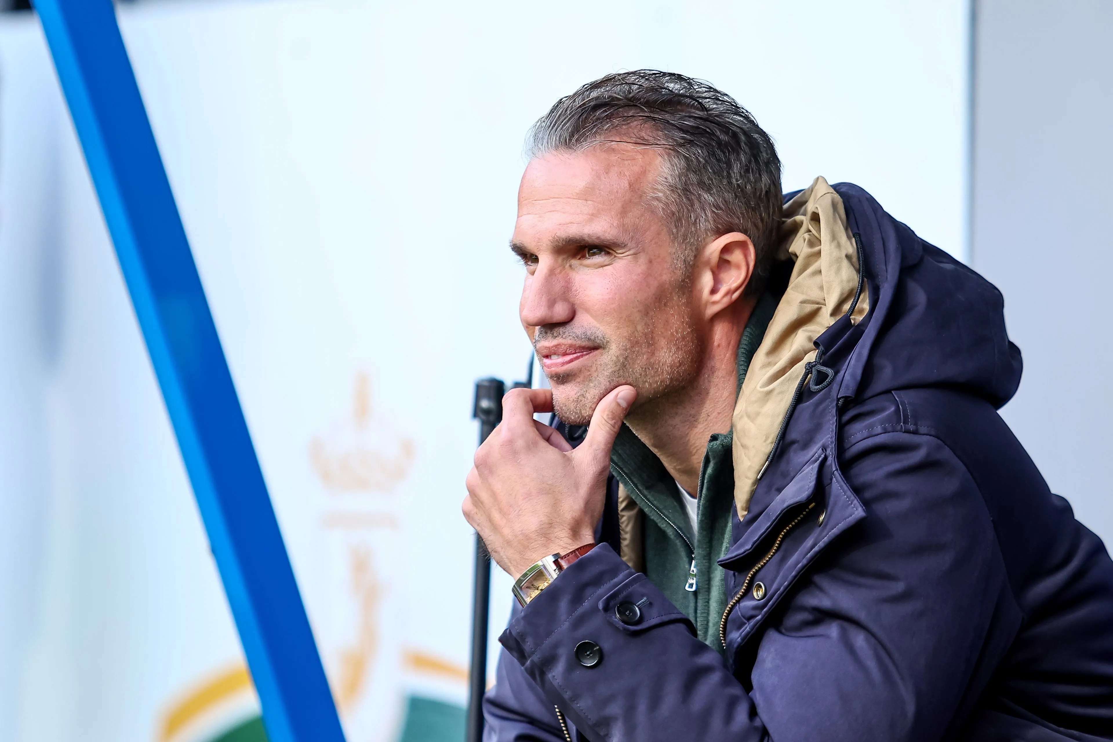 Van Persie gaat verrassen tegen NEC met opvallende keeperswissel