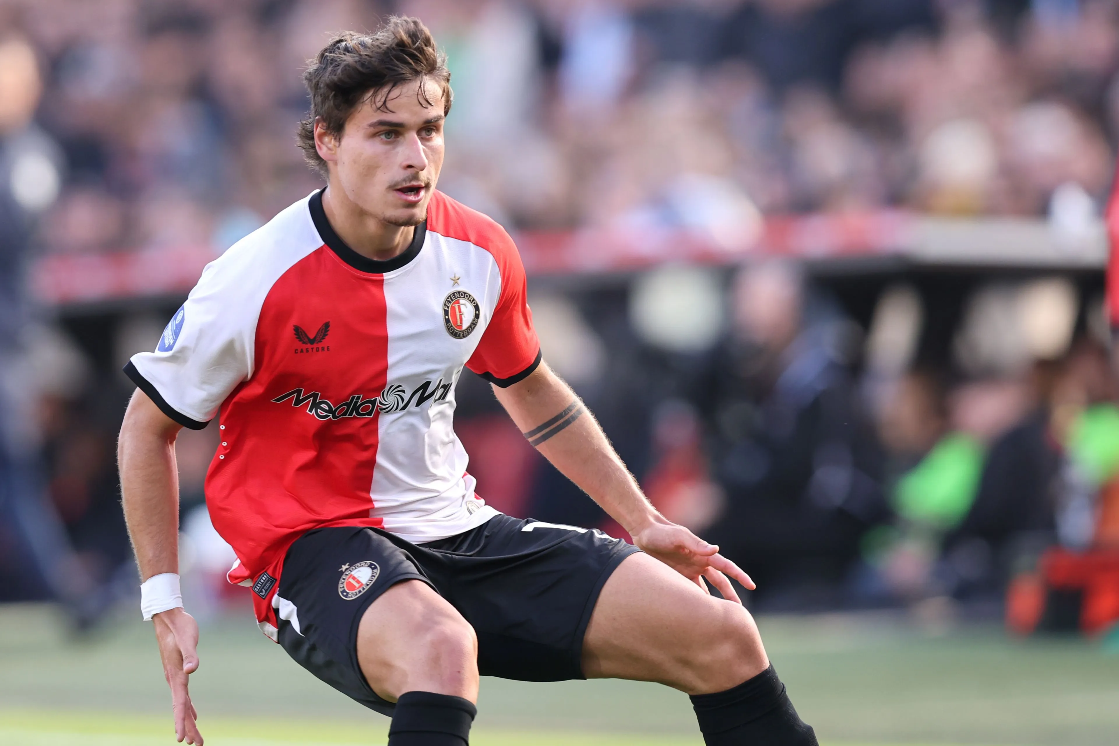 Opsteker voor Feyenoord: Hugo Bueno op tijd fit voor duel met Benfica