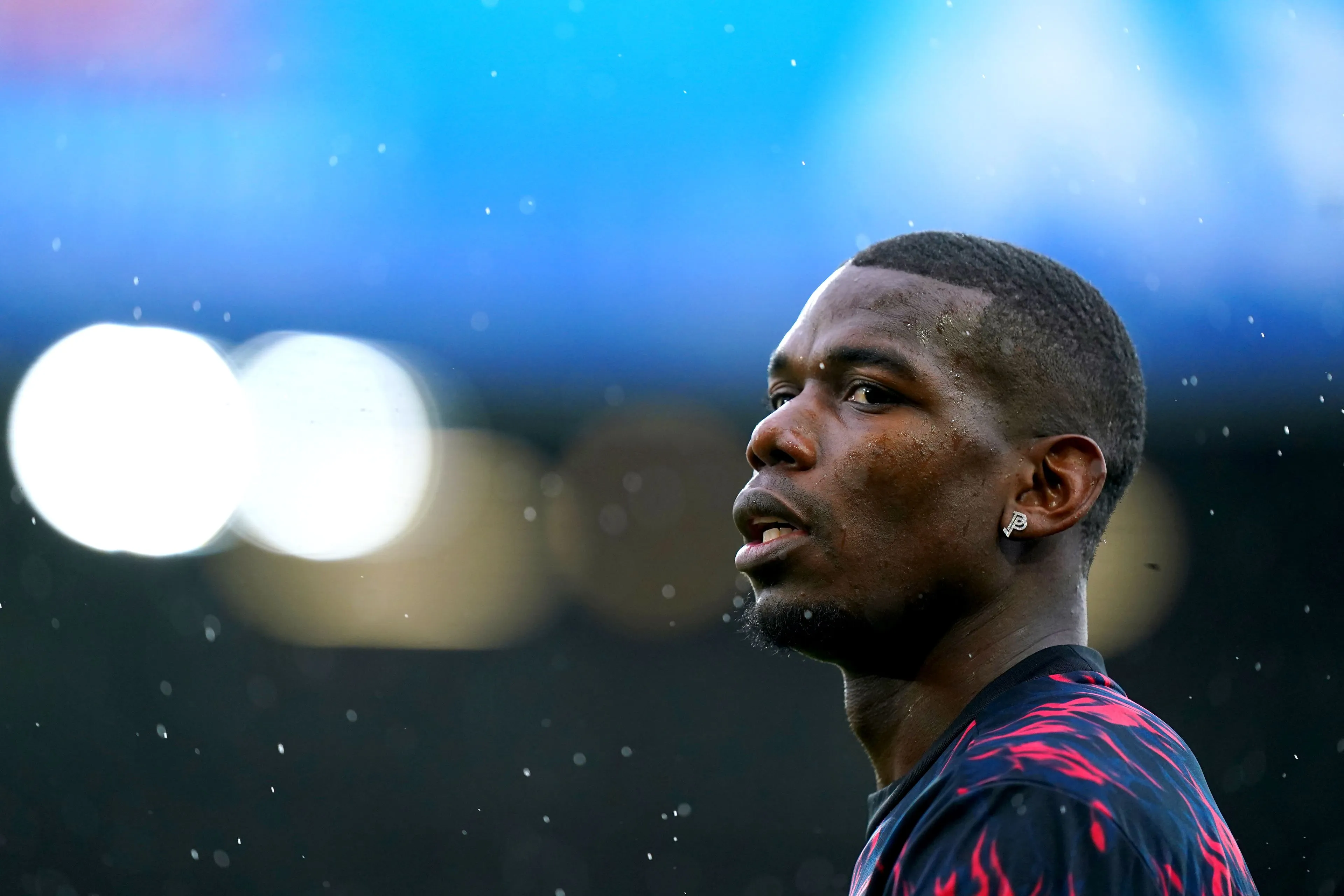 Pogba ziet zijn megaschorsing slinken, speler bezig met contractontbinding bij Juventus