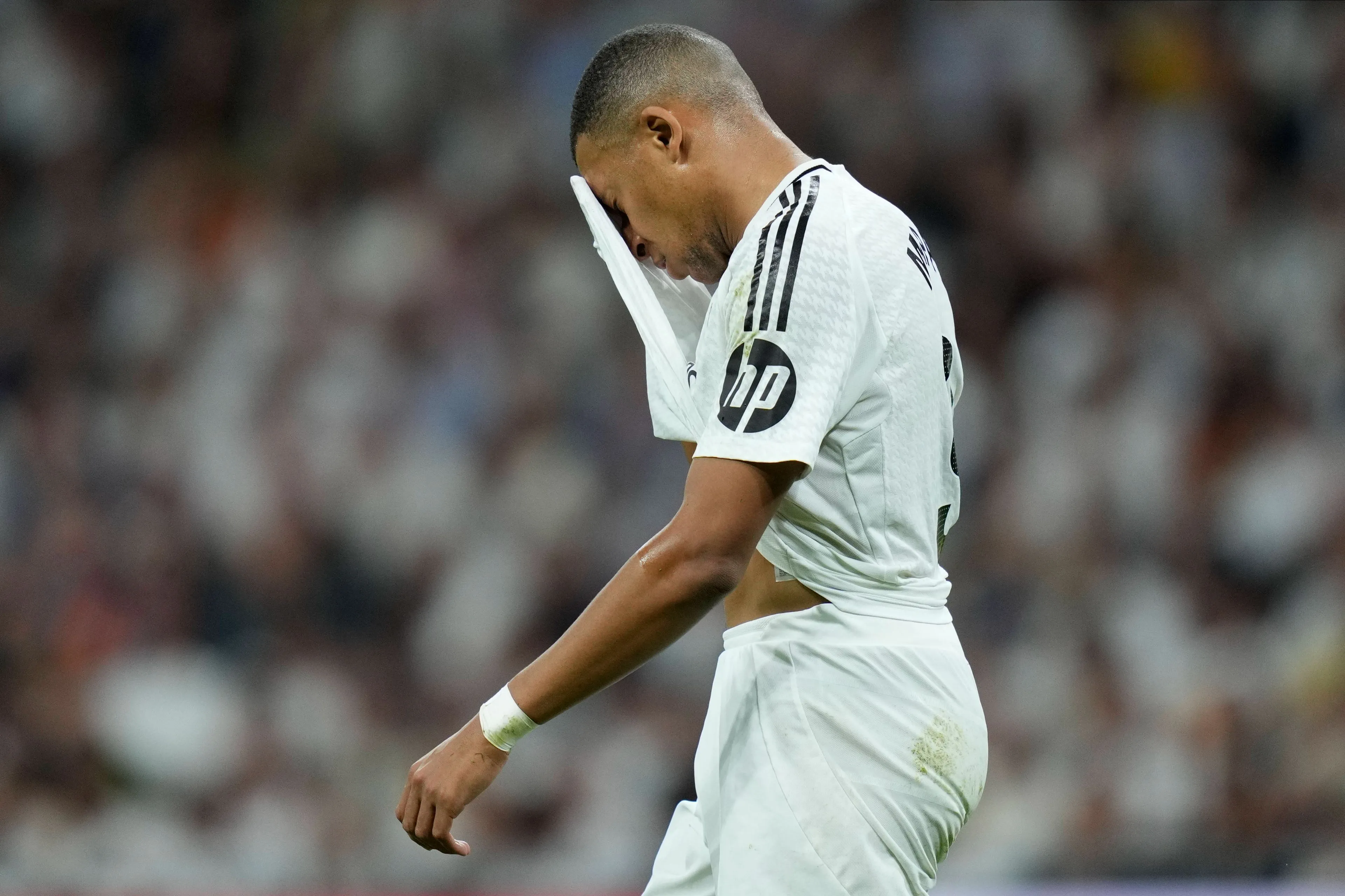 Deschamps reageert op geruchten over negatieve druk van Real op Nations League-deelname Mbappé