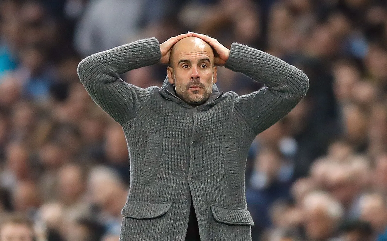 Pep Guardiola verontschuldigd zich na zorgwekkende opmerking tijdens persconferentie