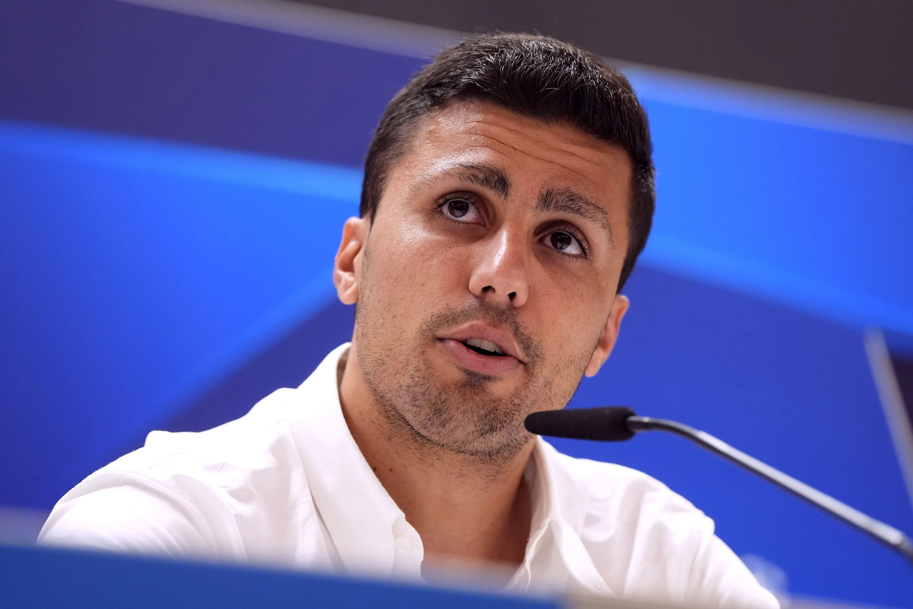 Ballon d'Or-winnaar Rodri zet deur naar Real Madrid op een kier
