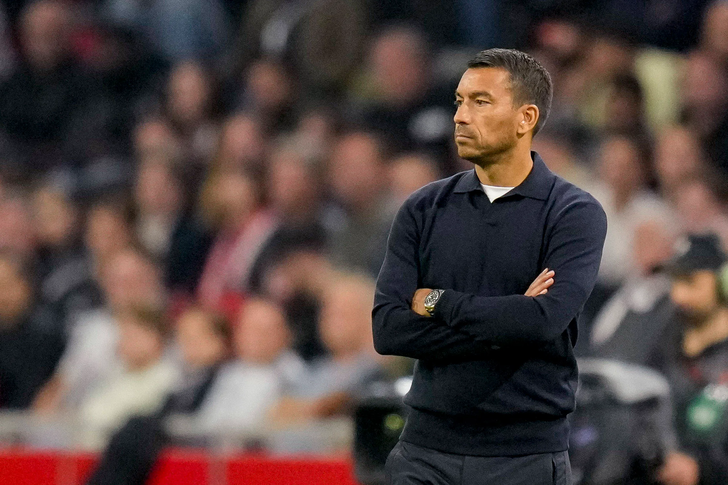 Besiktas zet Giovanni van Bronckhorst op straat na aanhoudende slechte resultaten
