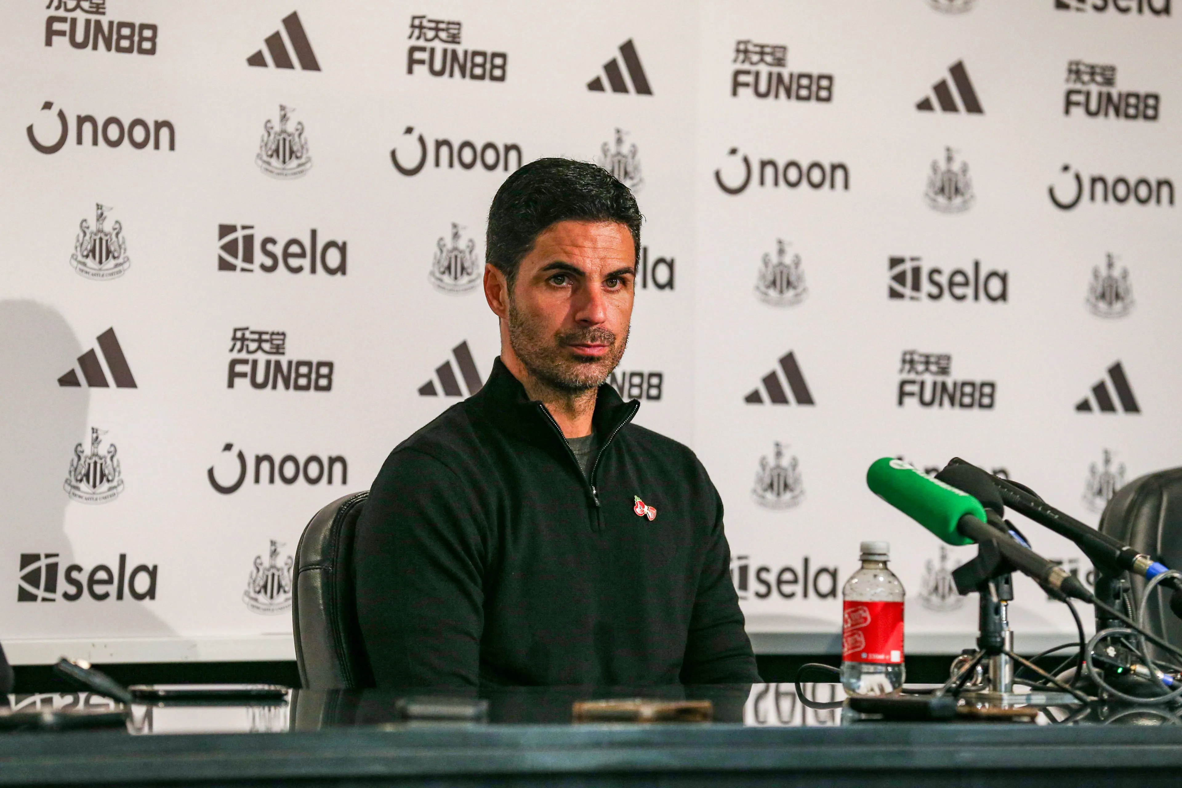 Mikel Arteta houdt zijn mond over titelkansen na dramatisch verlies Arsenal