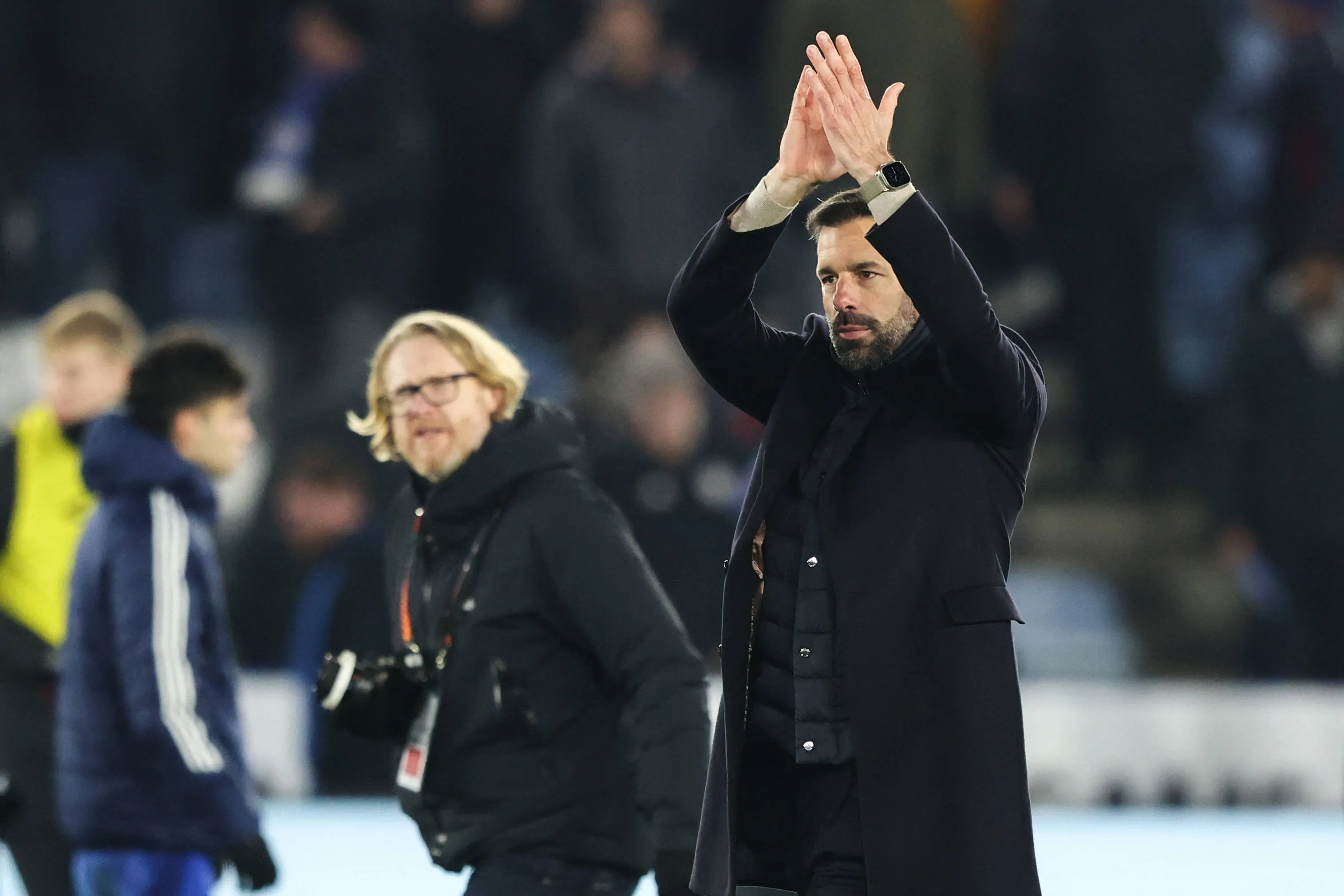 Ruud van Nistelrooij maakt indruk bij debuut: 'Koning van Leicester'