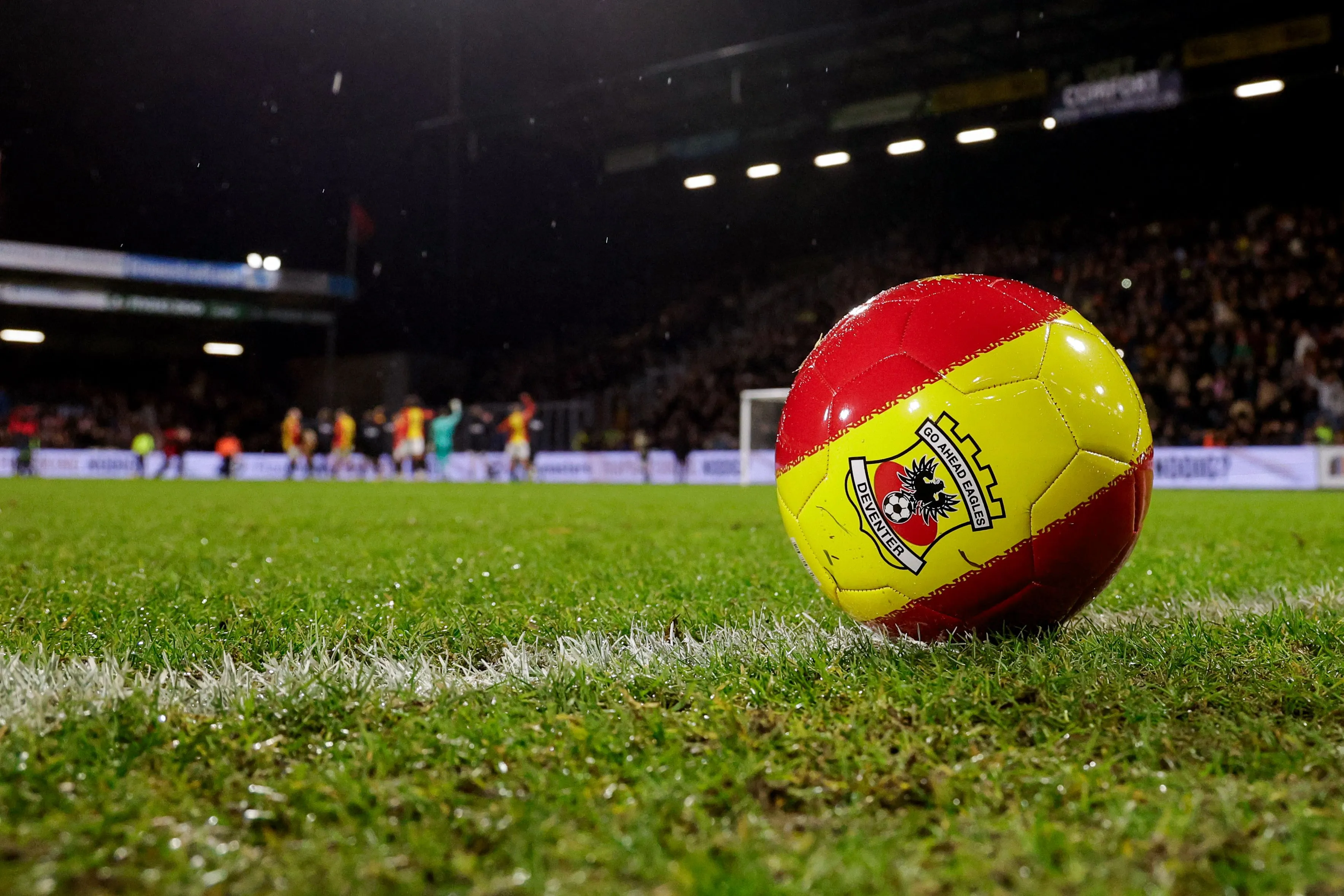 Go Ahead Eagles-verdediger voorlopig niet bij selectie na veroordeling voor mishandeling