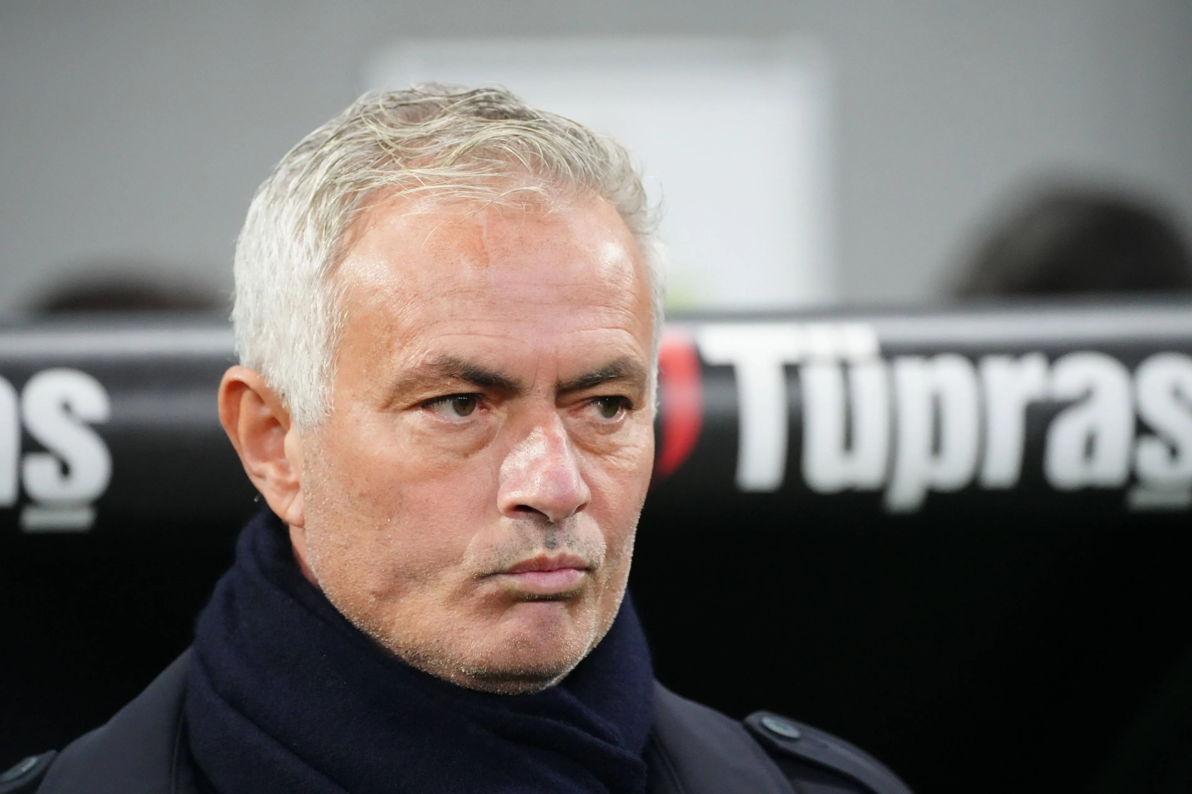 José Mourinho neemt geen periode van rust ondanks onverwachte operatie