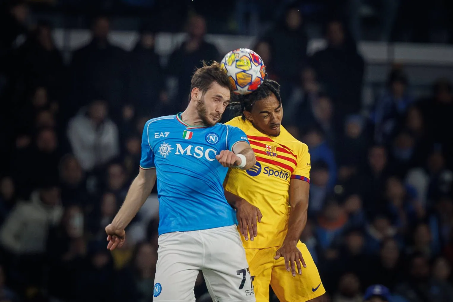 Arne Slot grijpt met Liverpool naast superster, speler kiest voor Paris Saint-Germain