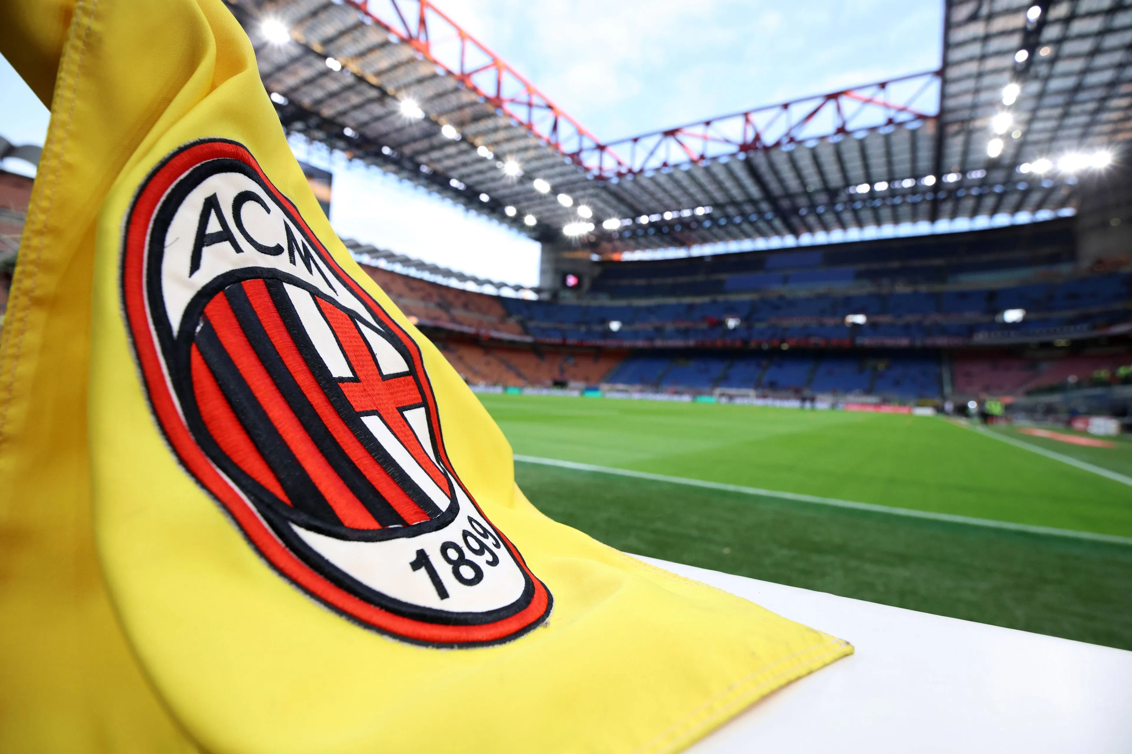 AC Milan lijkt aanvoerder Manchester City over te gaan nemen