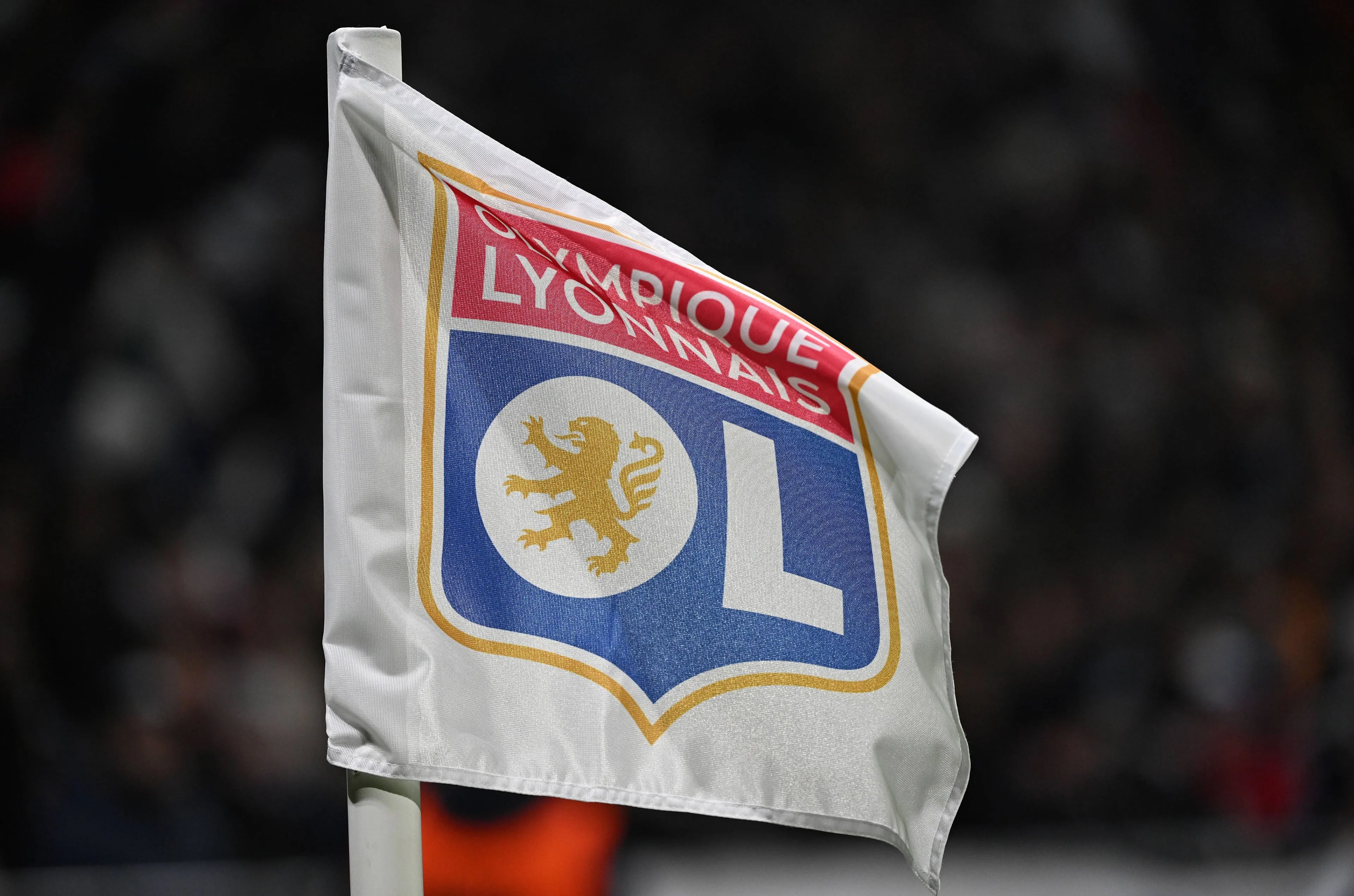 Olympique Lyon haalt op bizarre wijze oud-target van Ajax ondanks transferban
