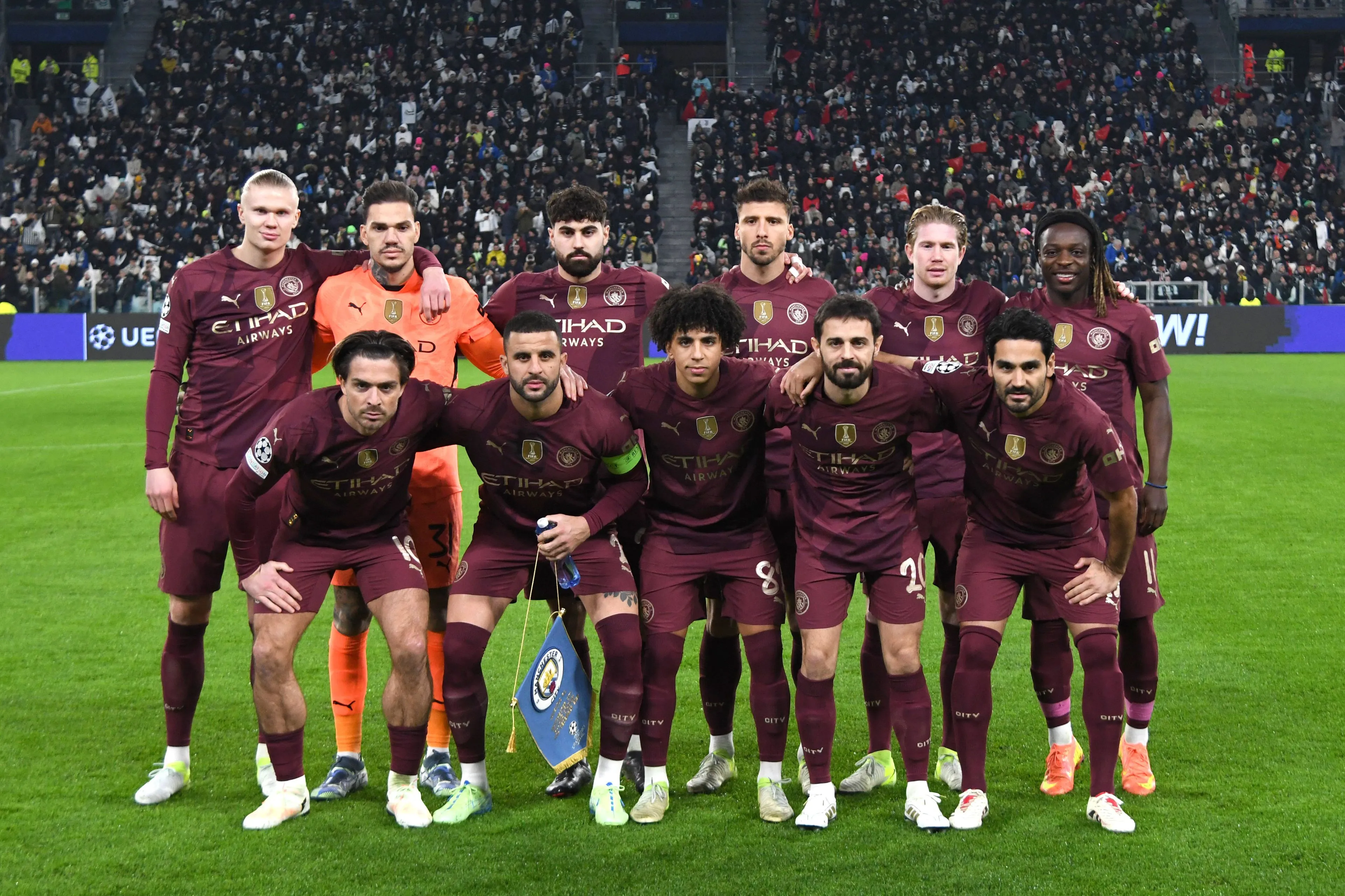 Vaste kracht van Manchester City dient transferverzoek in: 'Niet makkelijk voor mij om dit te zeggen'