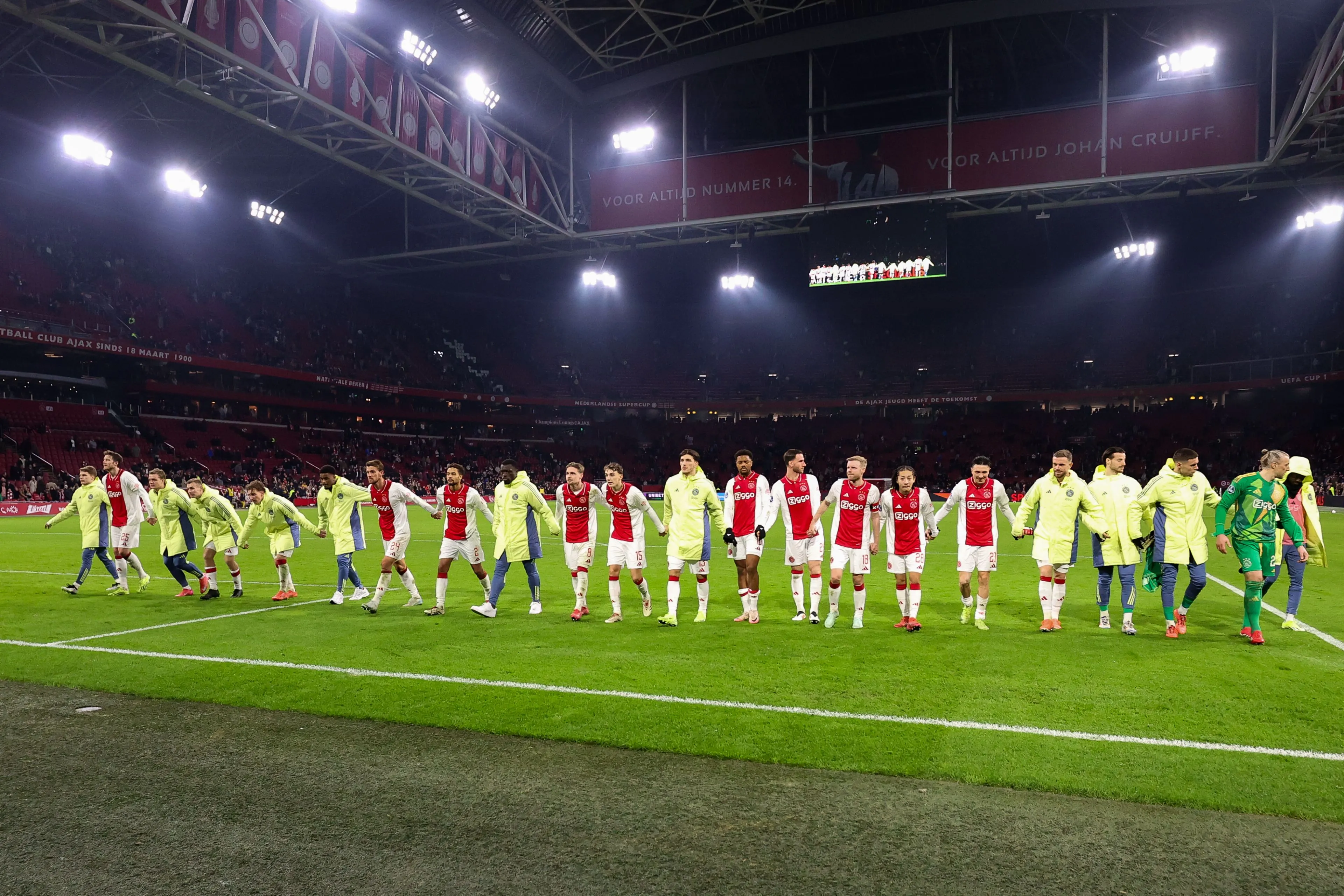 Ajax gaat verlengen met aanvaller: 'Puntjes op de i'