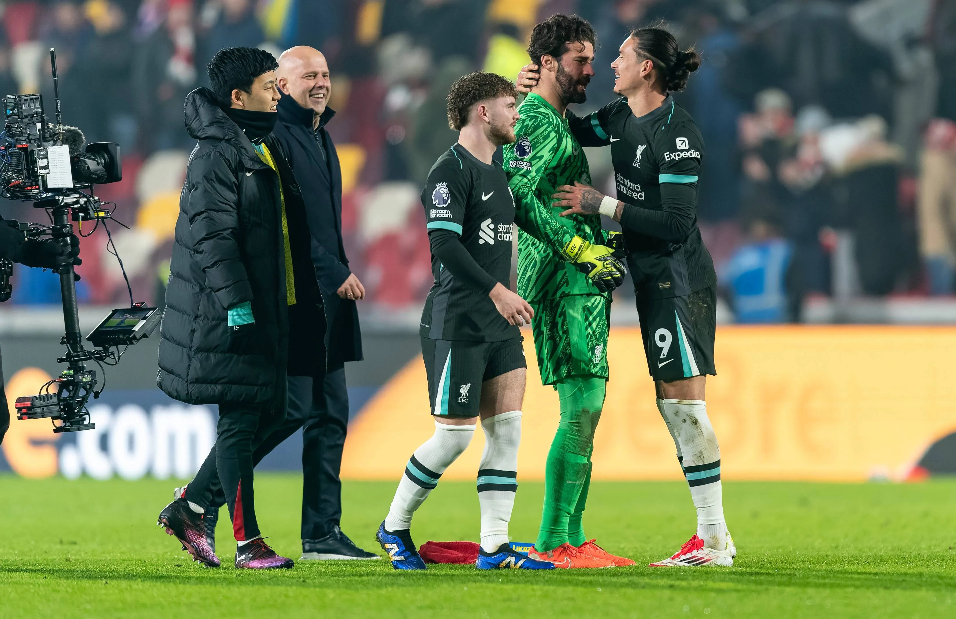 Kernspeler Arne Slot verlaat nationaal elftal na hersenschudding
